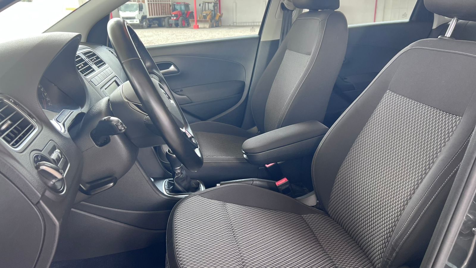 2021 Volkswagen Vento Comfortline Plus thumbnail 6
