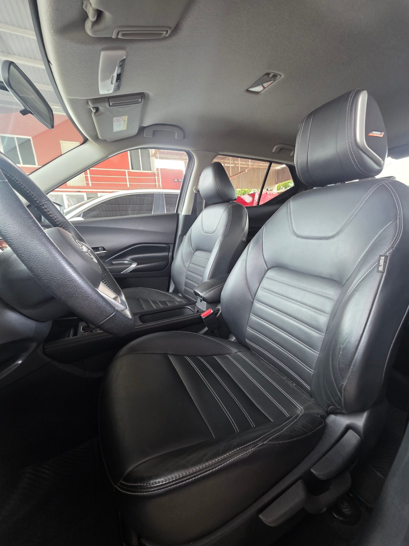 2022 Nissan KICKS EXCLUSIVE thumbnail 5