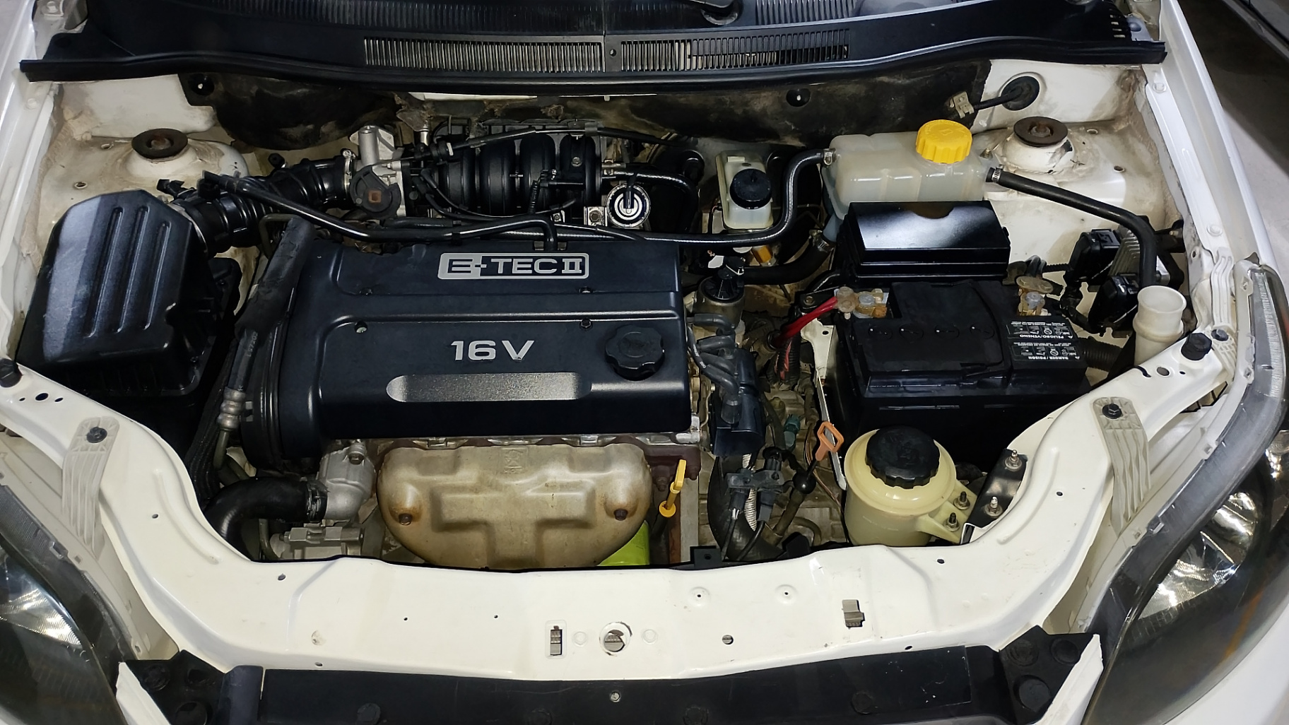Chevrolet AVEO  2018 miniatura 10