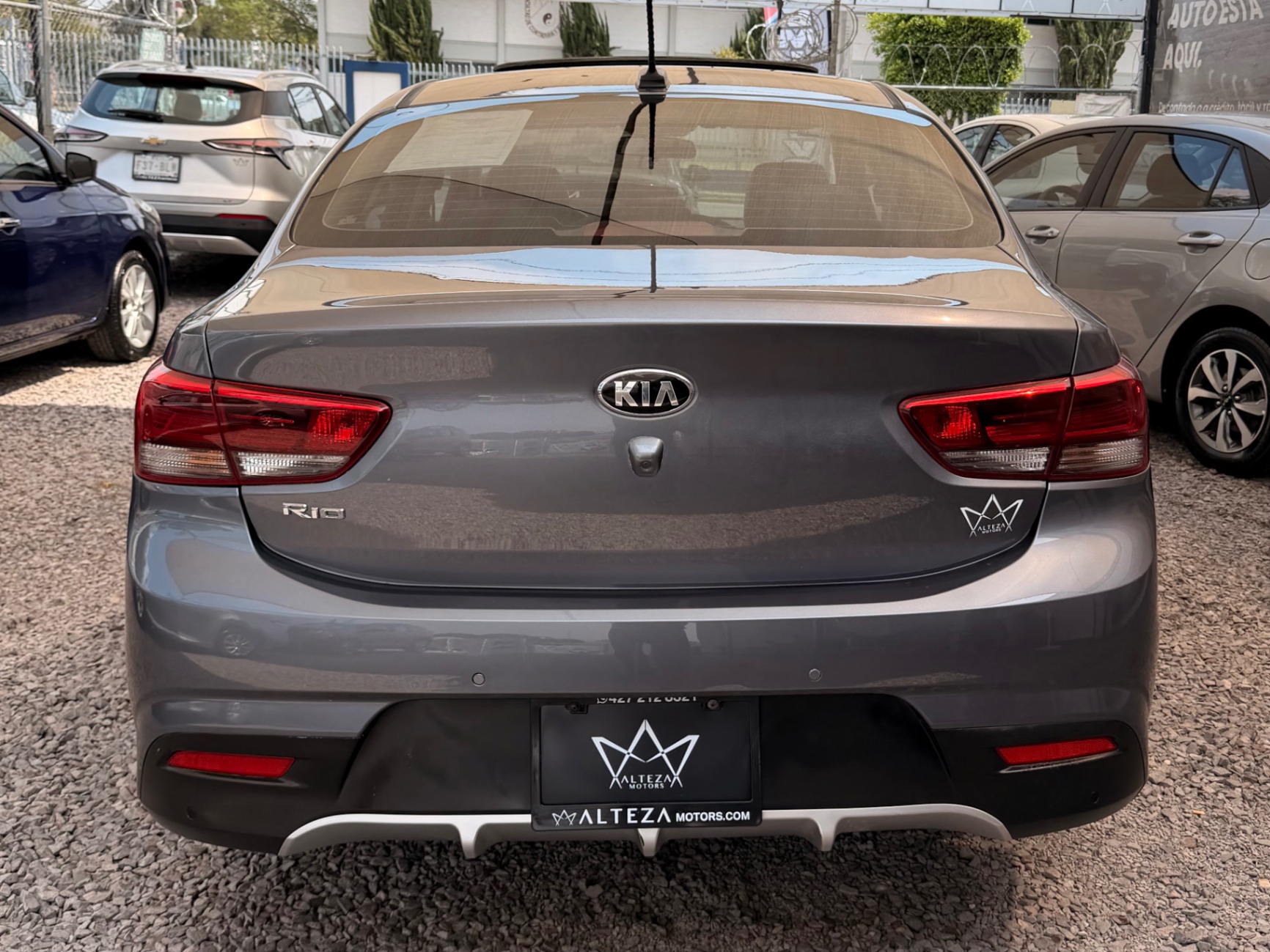 2019 Kia Rio Sedán Ex Pack  miniatura 4