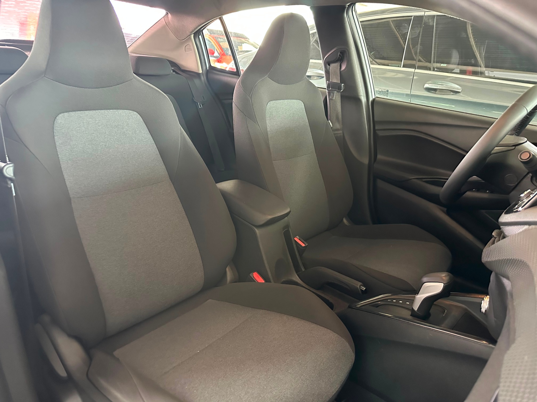 2022 Chevrolet ONIX LS thumbnail 6