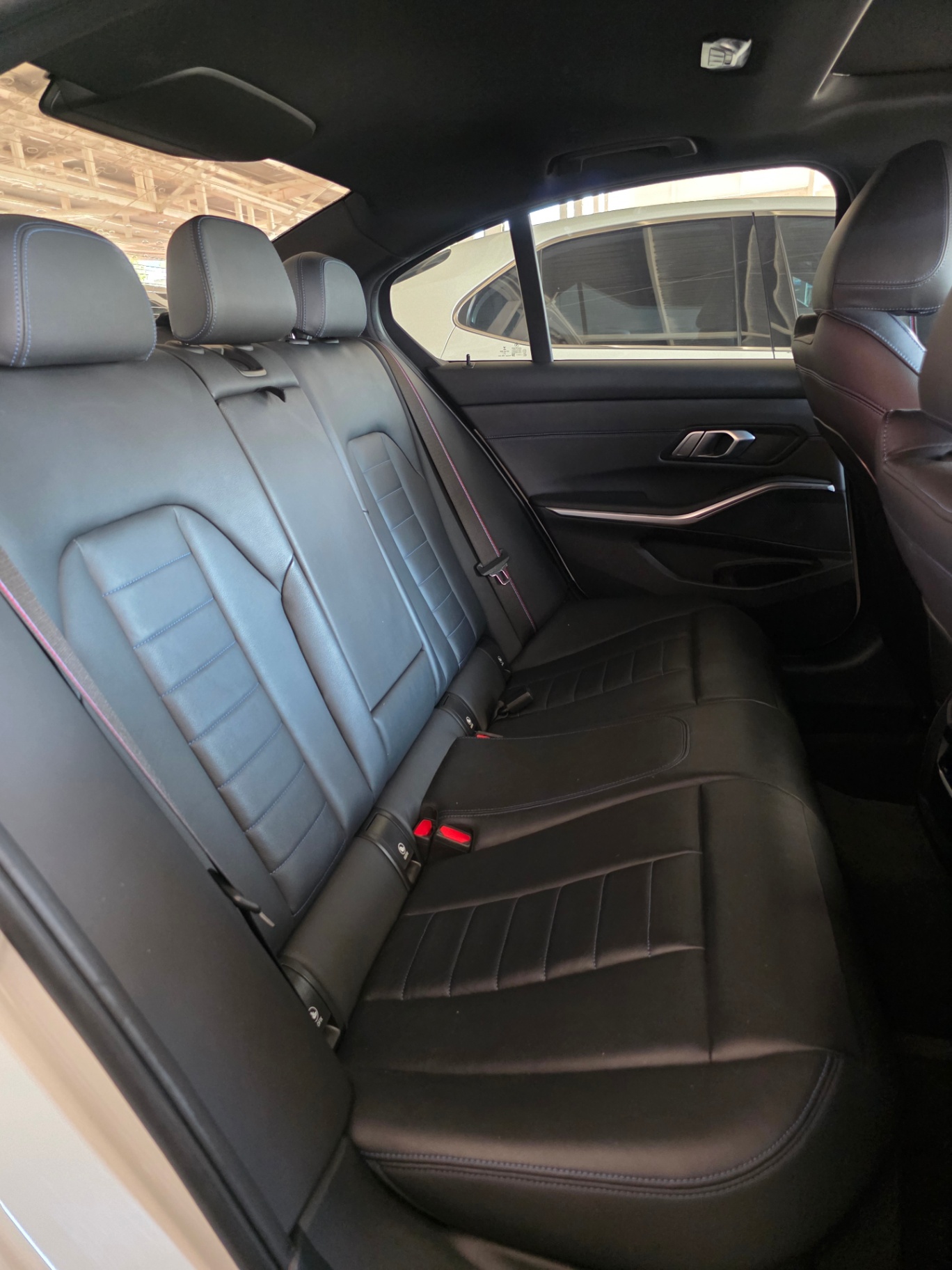 2021 BMW M340i thumbnail 5
