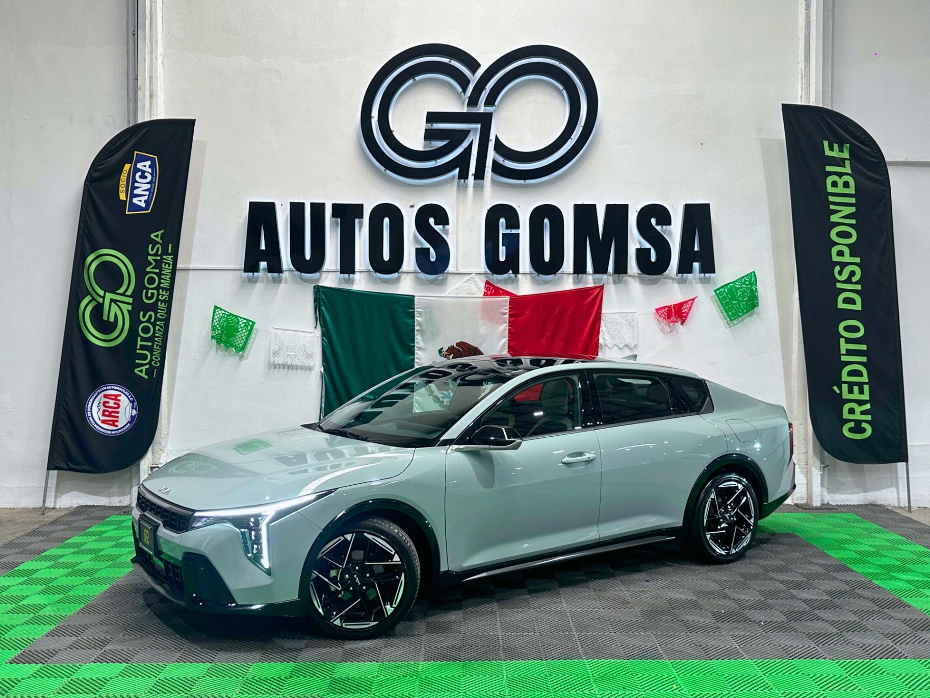 Kia K4 GT-LINE 2025 seminuevo en Monterrey — $454,900 — foto 1
