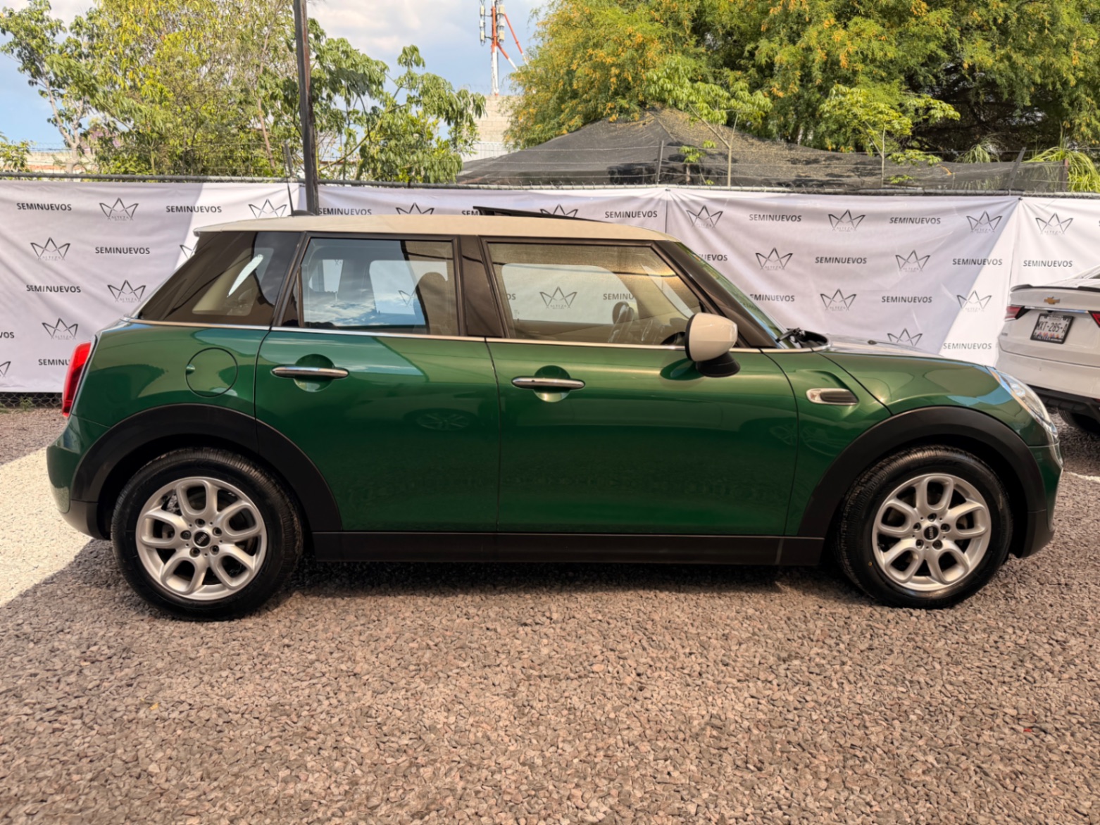 2021 Mini Cooper 5Pts Chili 1.5  miniatura 3