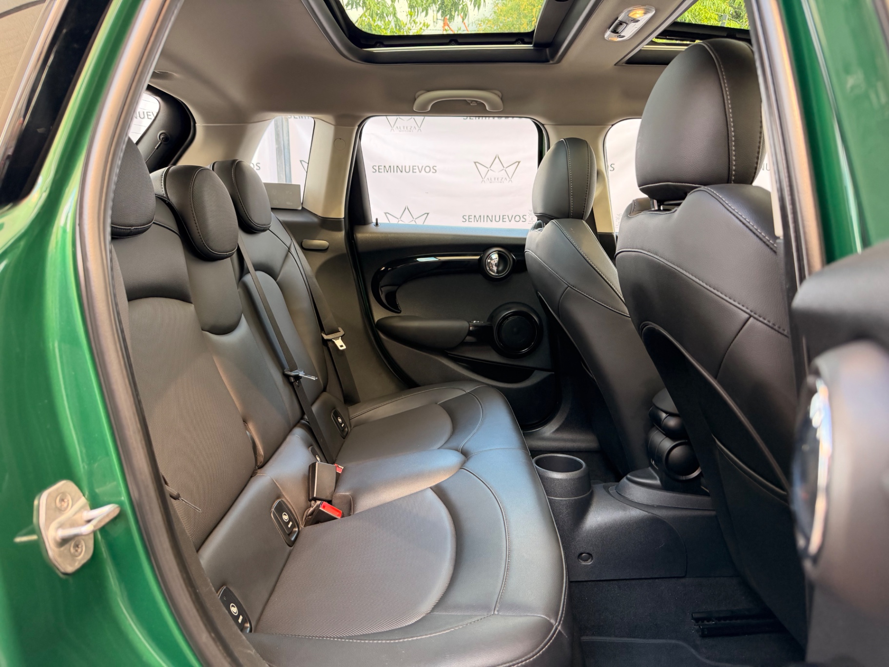 2021 Mini Cooper 5Pts Chili 1.5  miniatura 9