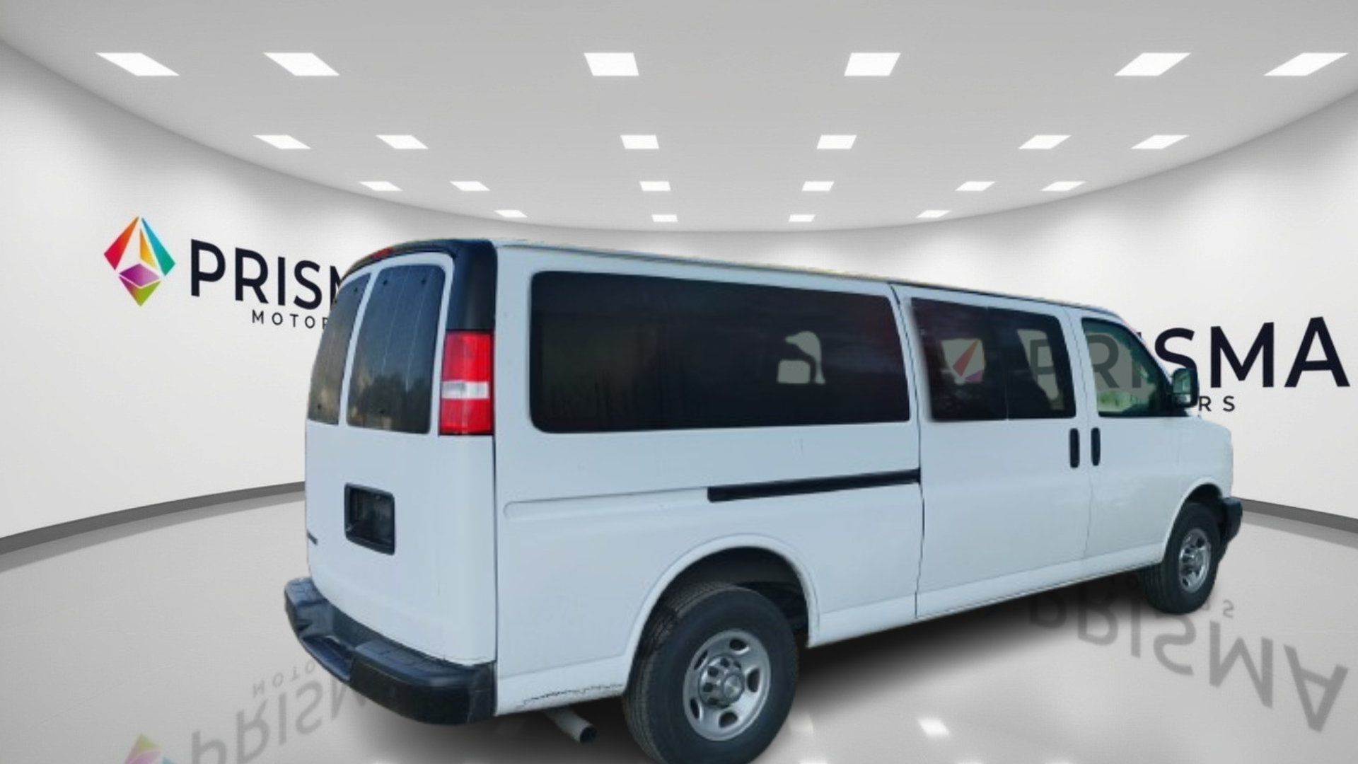 Chevrolet EXPRESS VAN 2022 miniatura 3