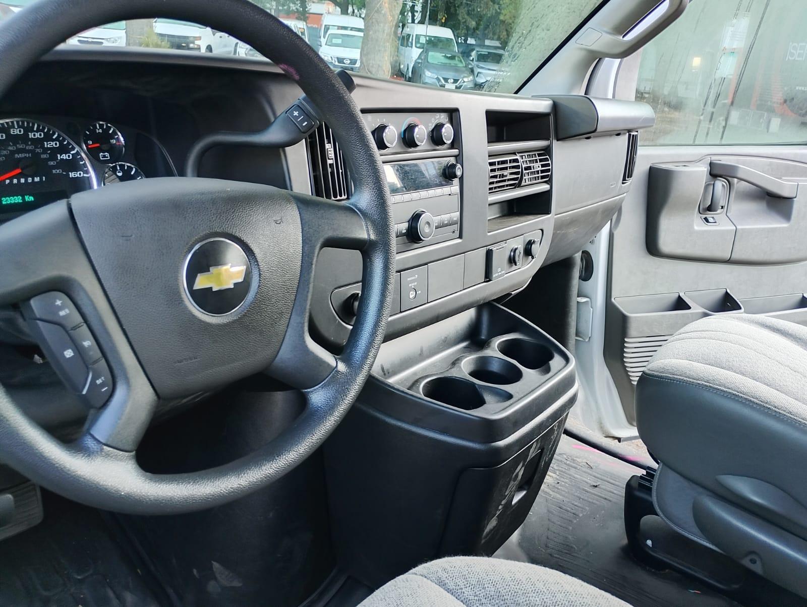 Chevrolet EXPRESS VAN 2022 miniatura 12