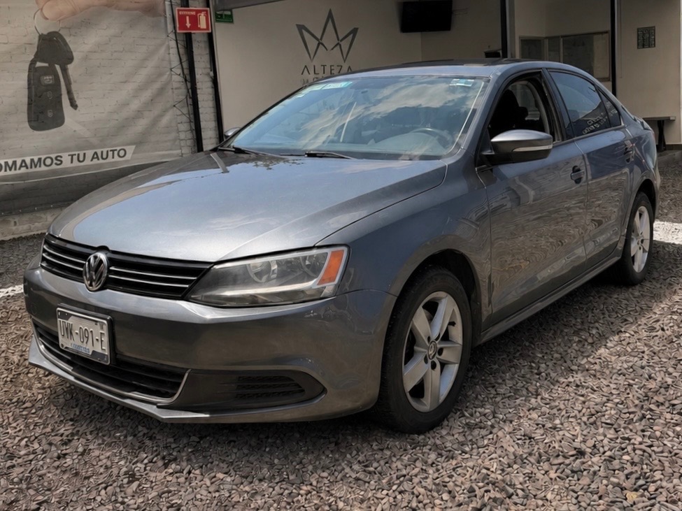 2013 Volkswagen Jetta Style 2.5 Mt — imagen 1