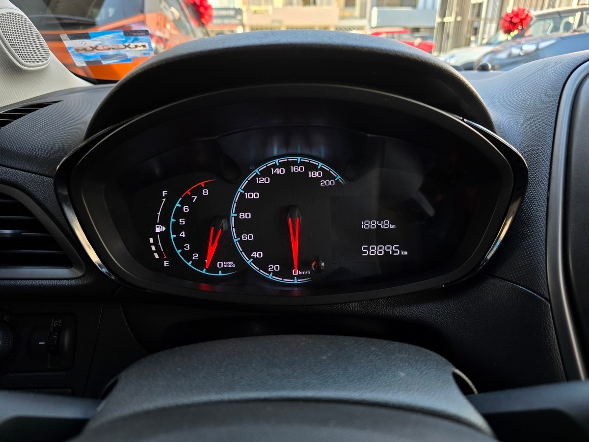 Chevrolet Spark - imagen 9