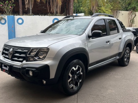 2023 Renault Oroch Outsider