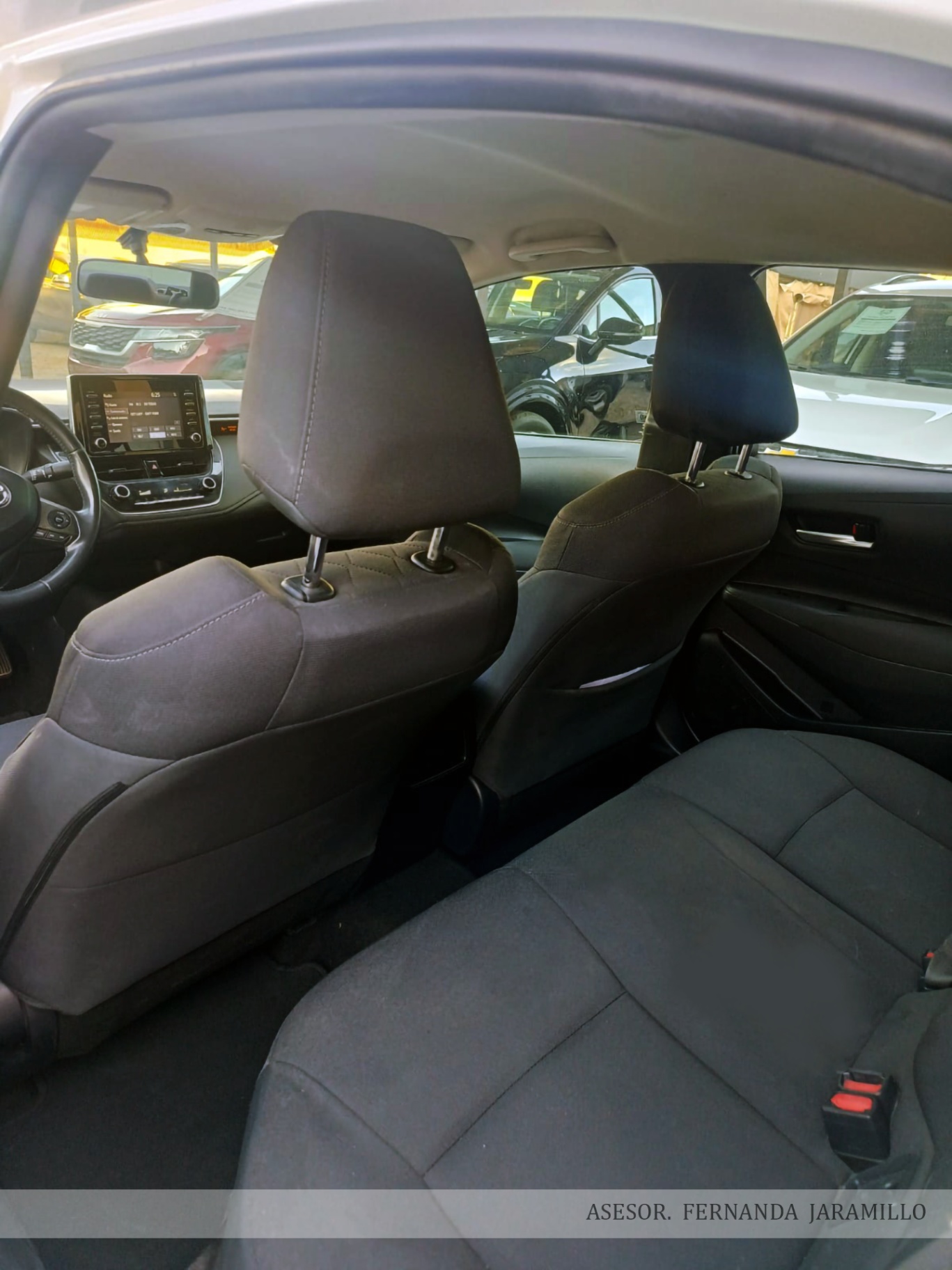 2020 Toyota COROLLA LE foto 8