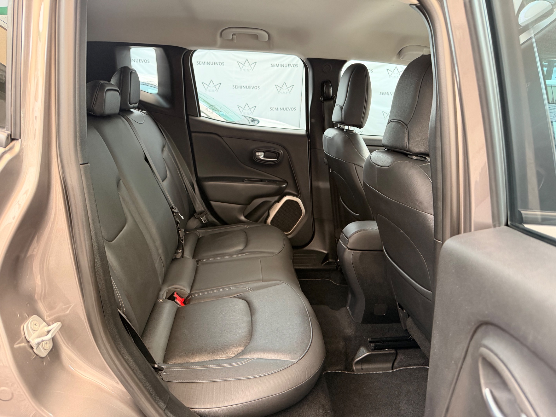 2018 Jeep Renegade Latitude  miniatura 9