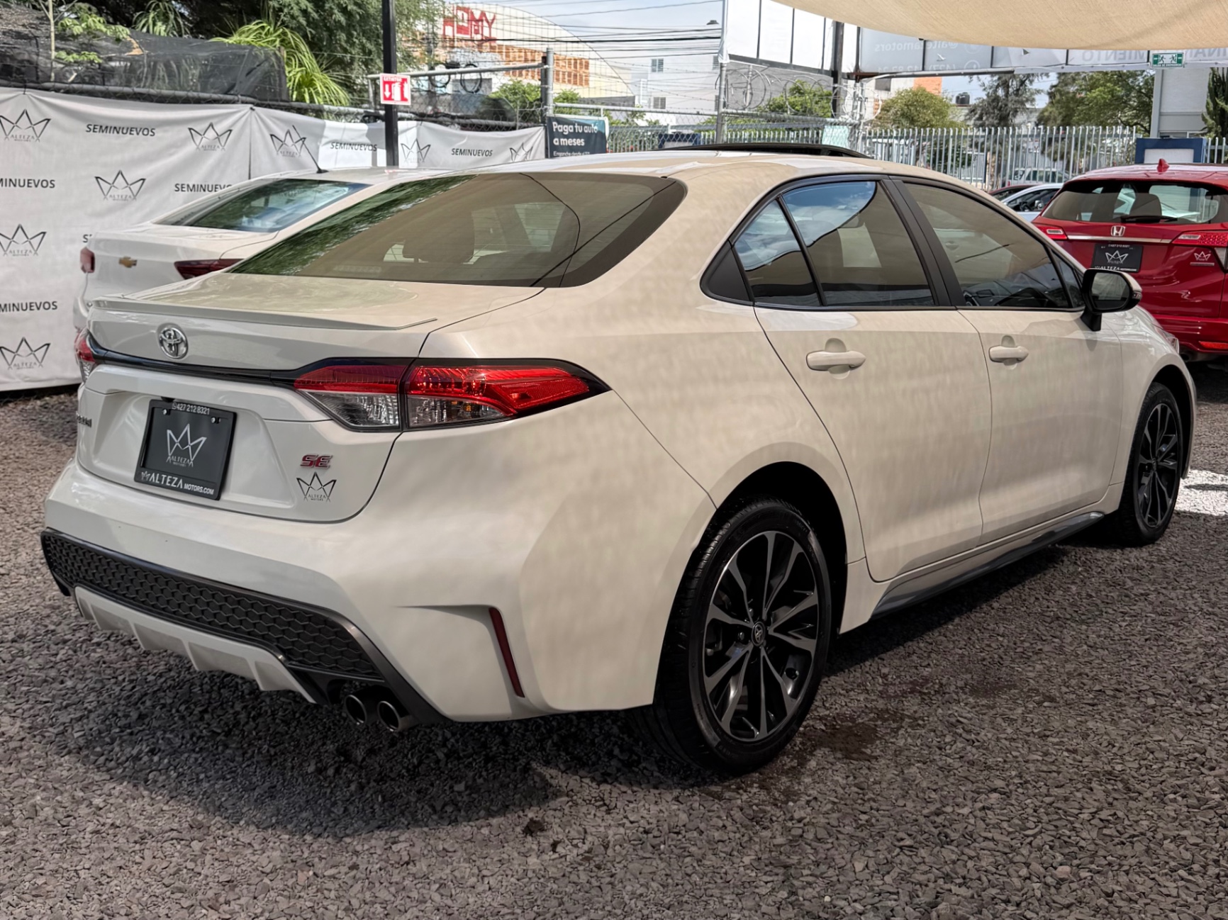2020 Toyota Corolla SE miniatura 4