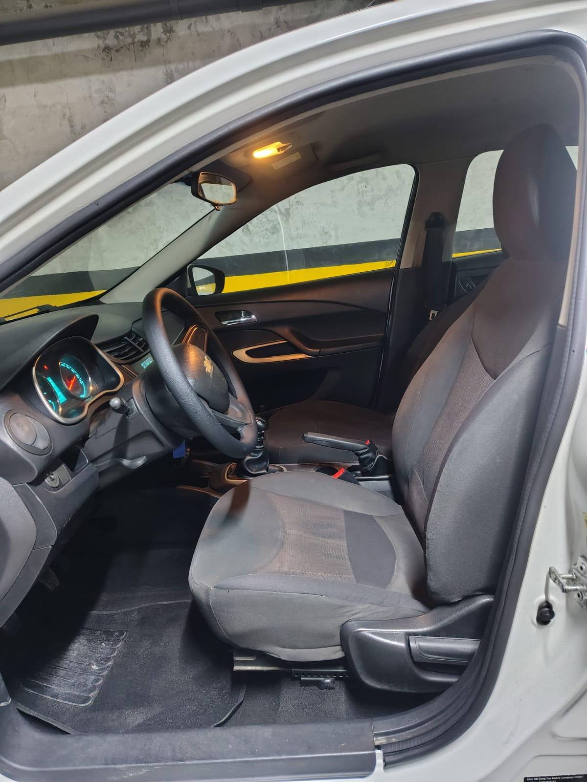 Chevrolet AVEO 2020 miniatura 4