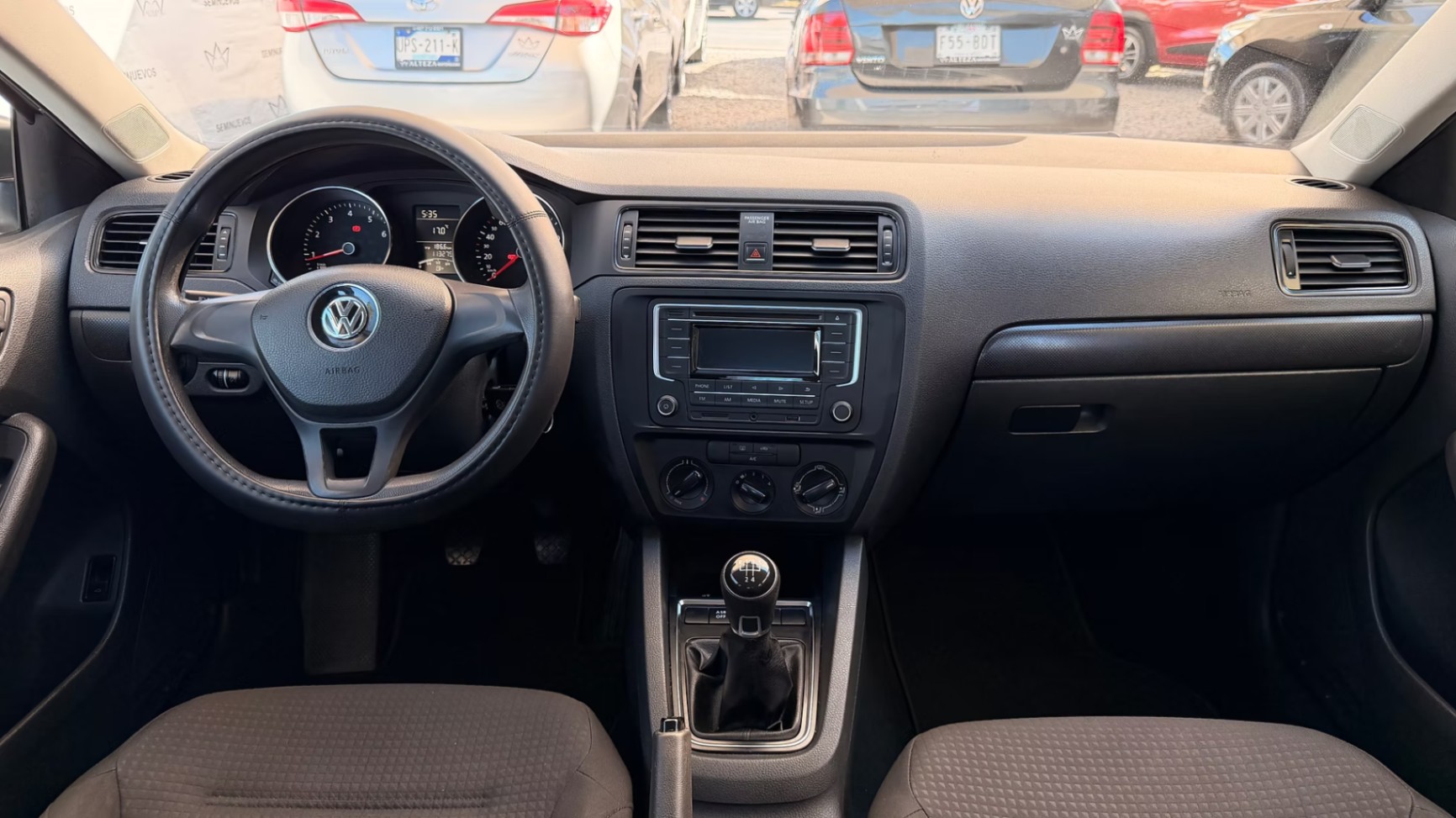 2016 Volkswagen Jetta 2.0 Mt miniatura 9