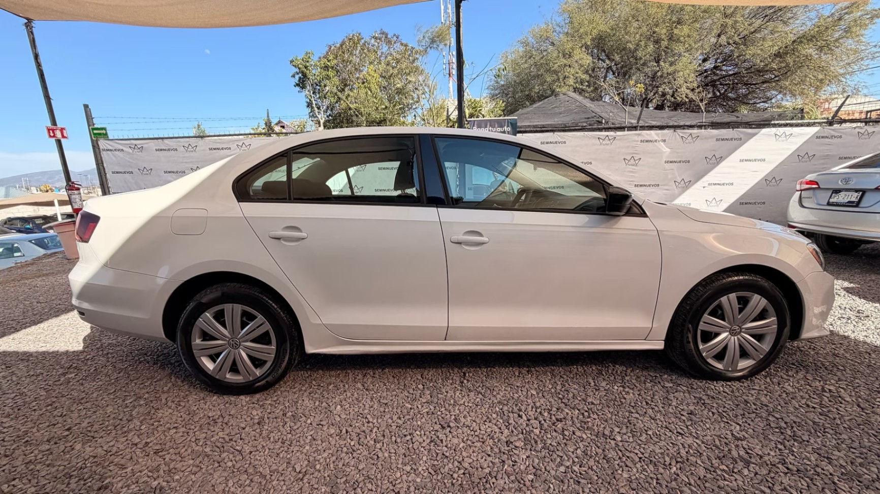 2016 Volkswagen Jetta 2.0 Mt miniatura 4