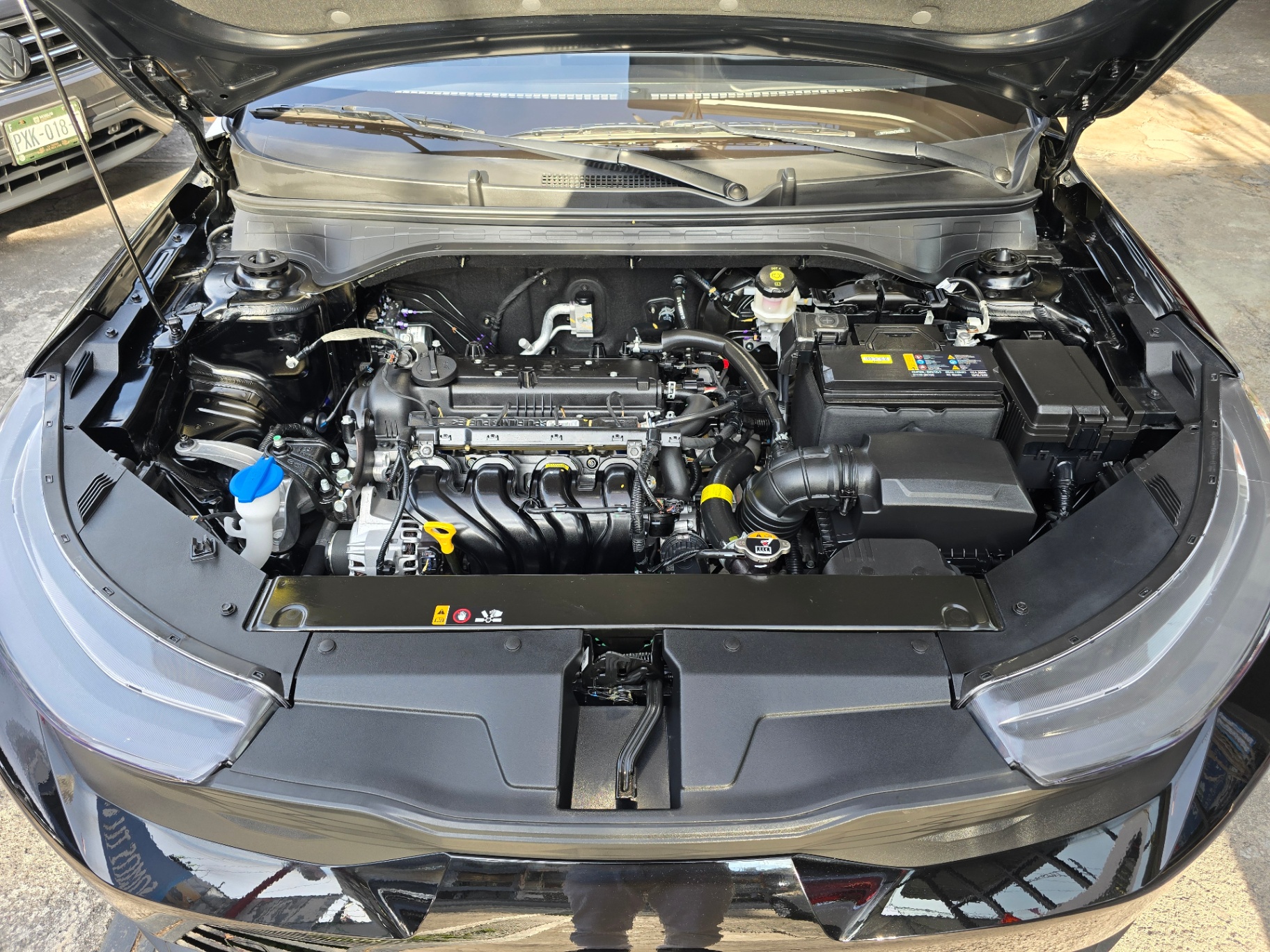 Kia K3 Sedán LX Aut - imagen 25