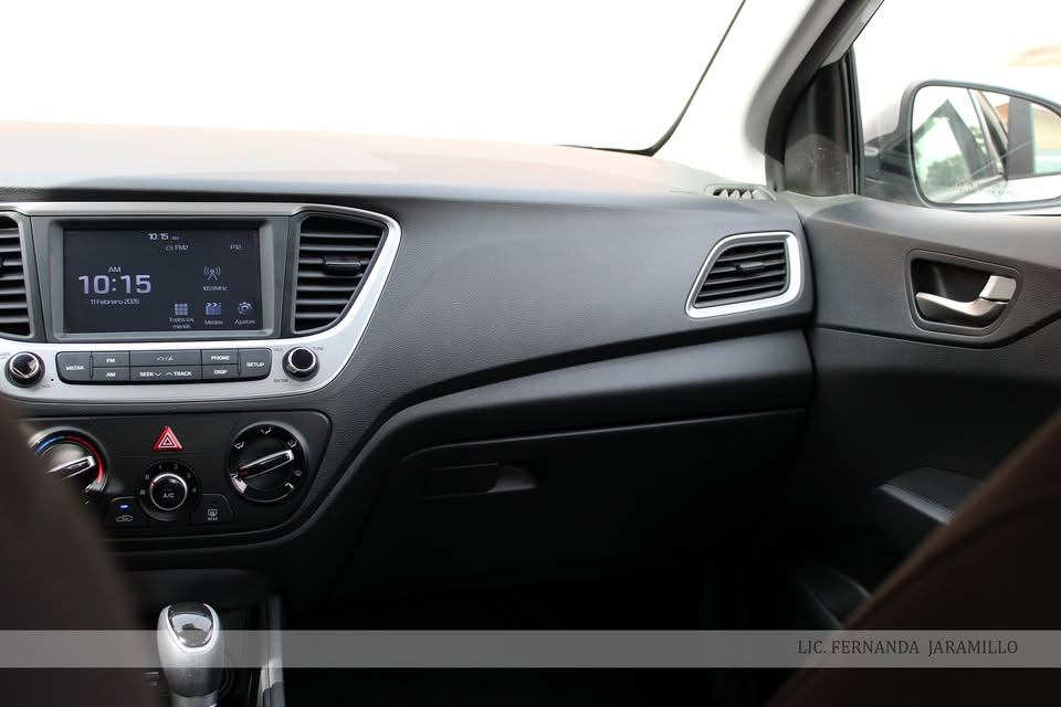 2022 Hyundai Accent GLS foto 11