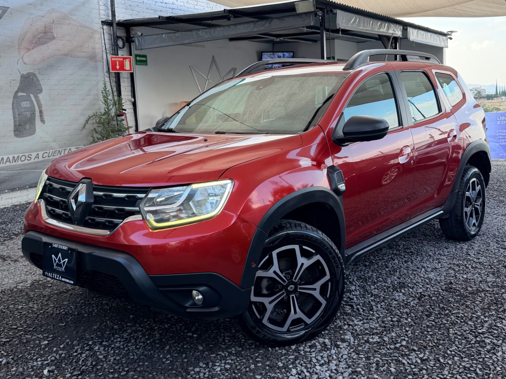 2024 Renault Duster Iconic At