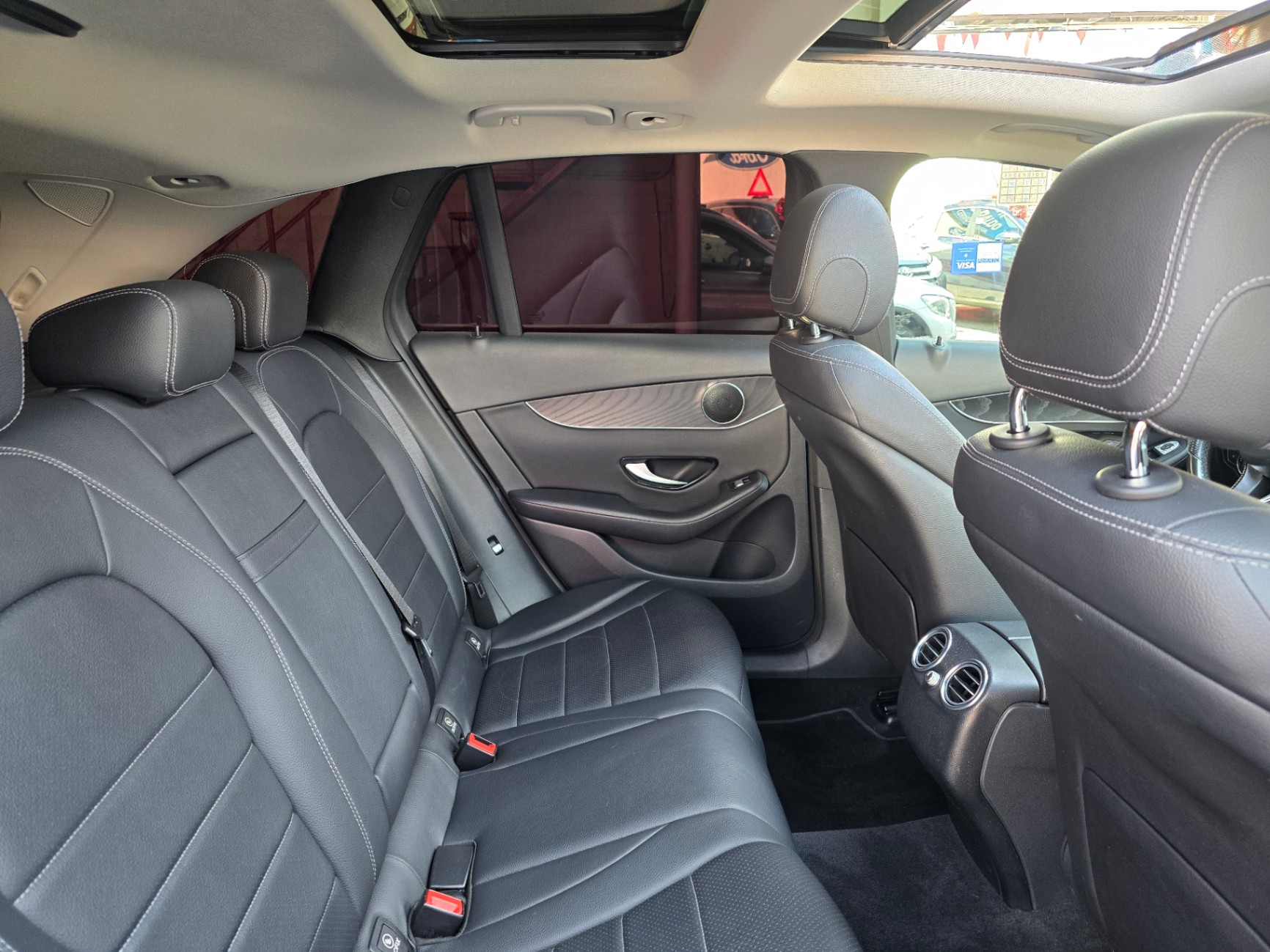 Mercedes-Benz GLC 300 Off Road - imagen 10