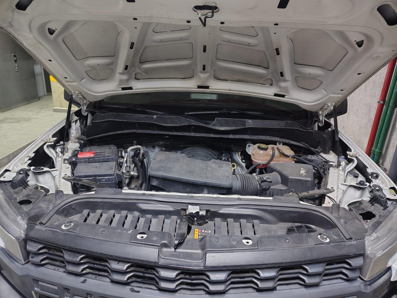 Chevrolet SILVERADO  4X4 2021 miniatura 3