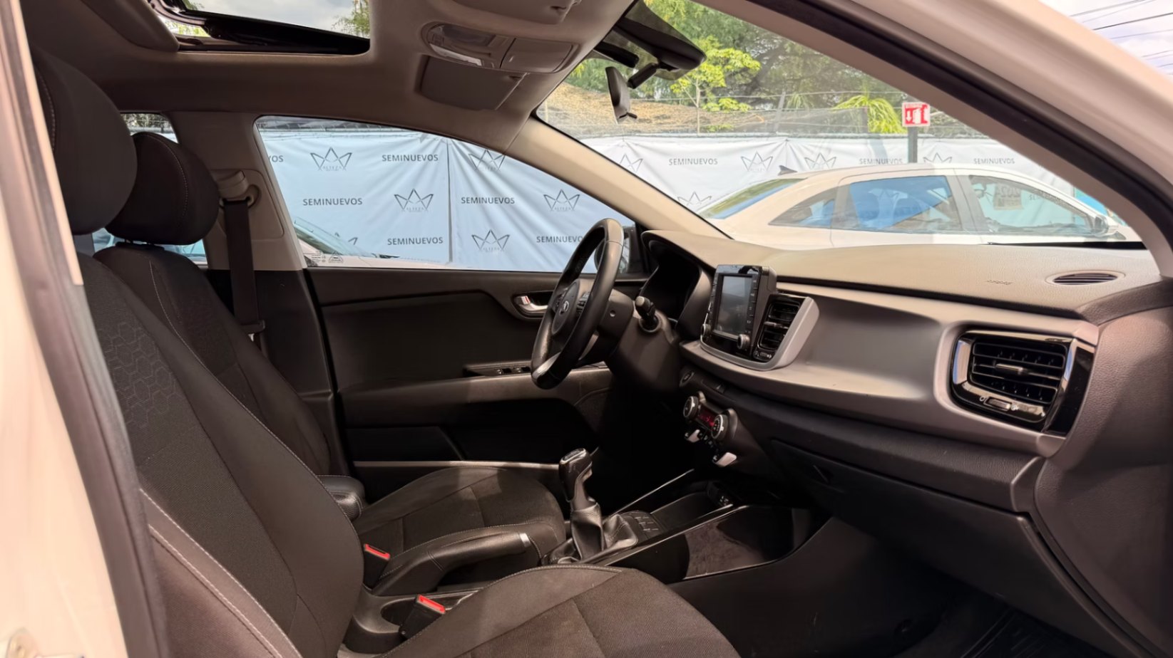 2018 Kia Rio HB Ex Mt miniatura 10