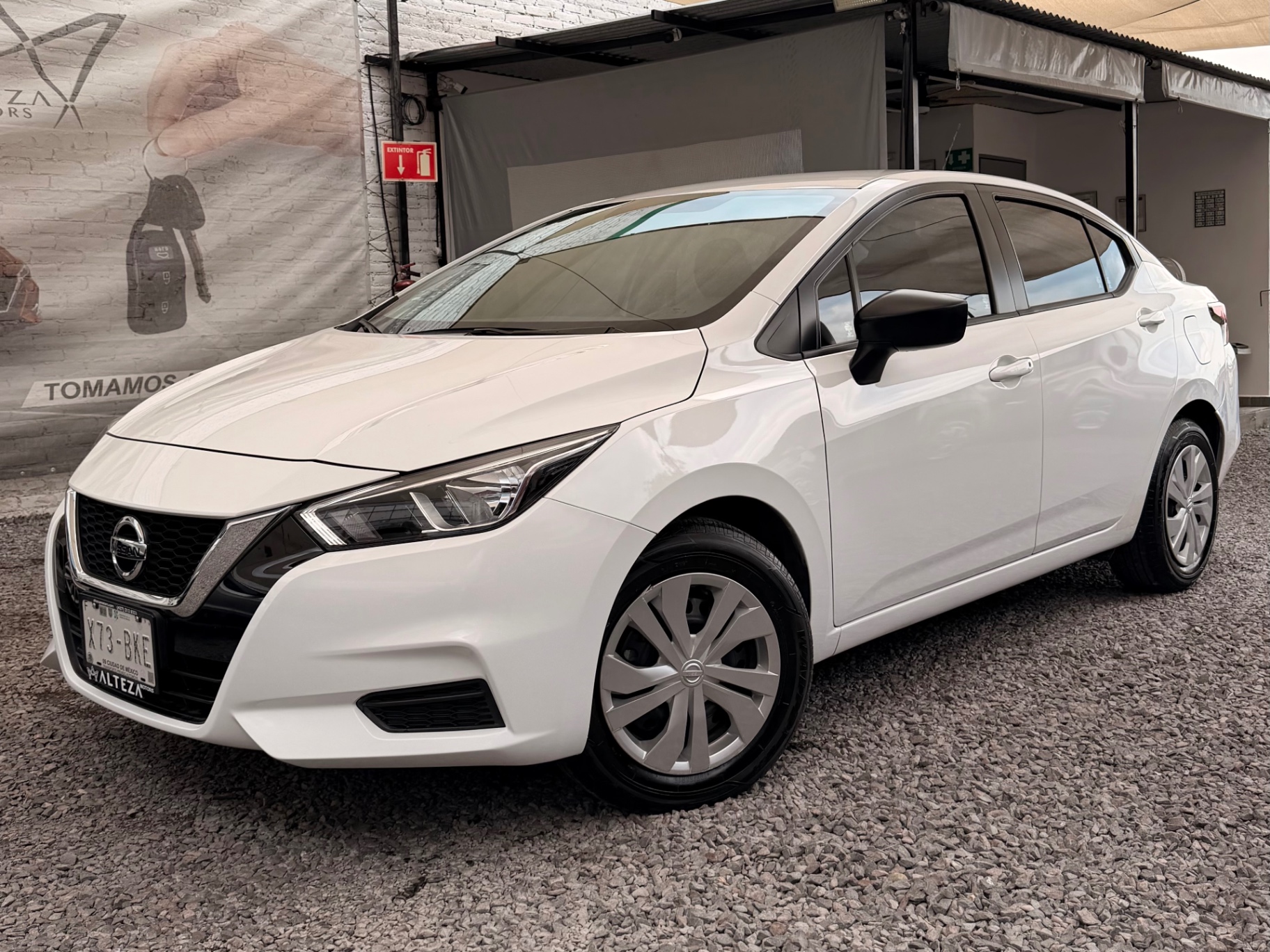 2022 Nissan Versa APARTADO — imagen 1