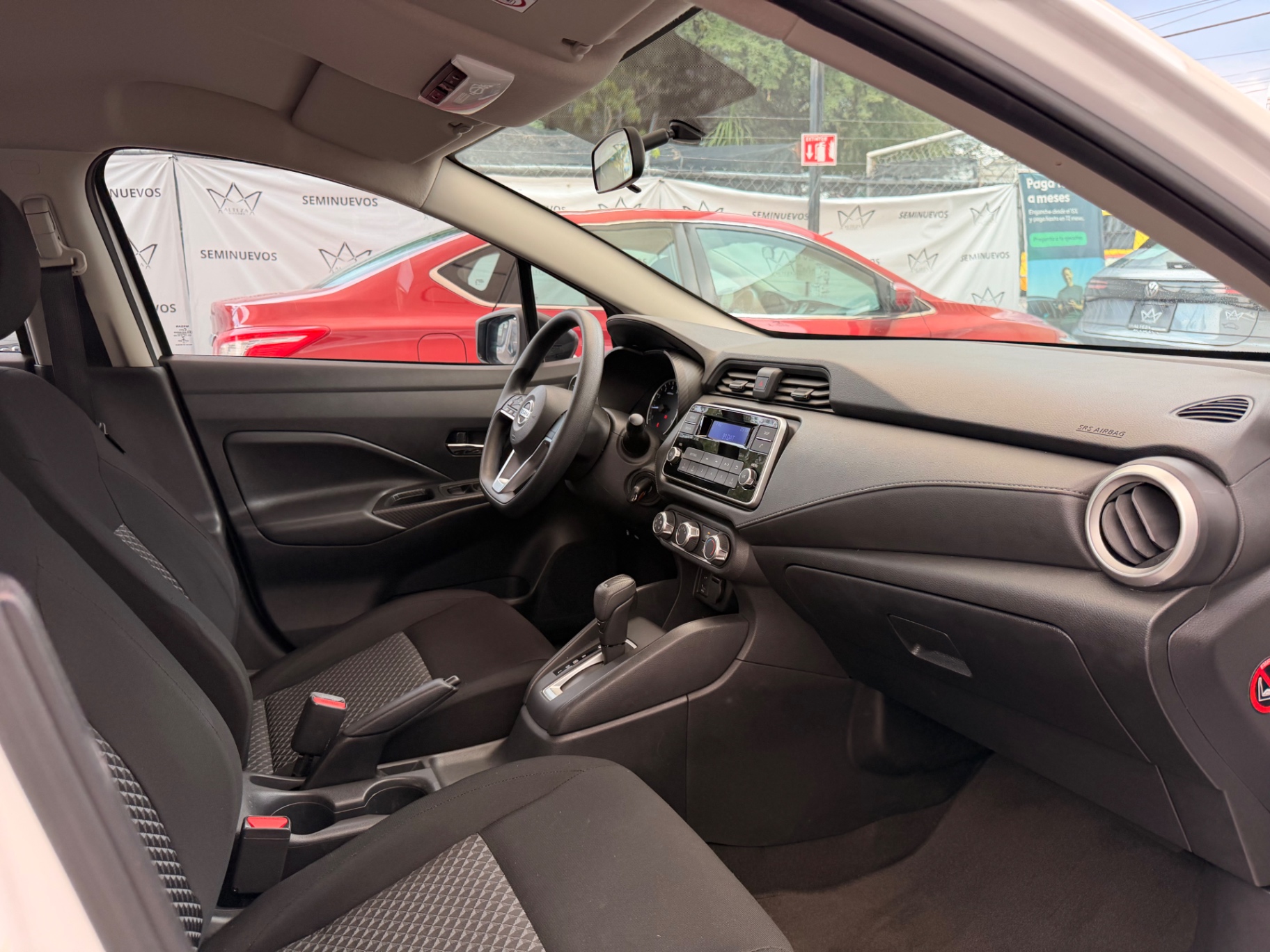 2022 Nissan Versa APARTADO miniatura 7