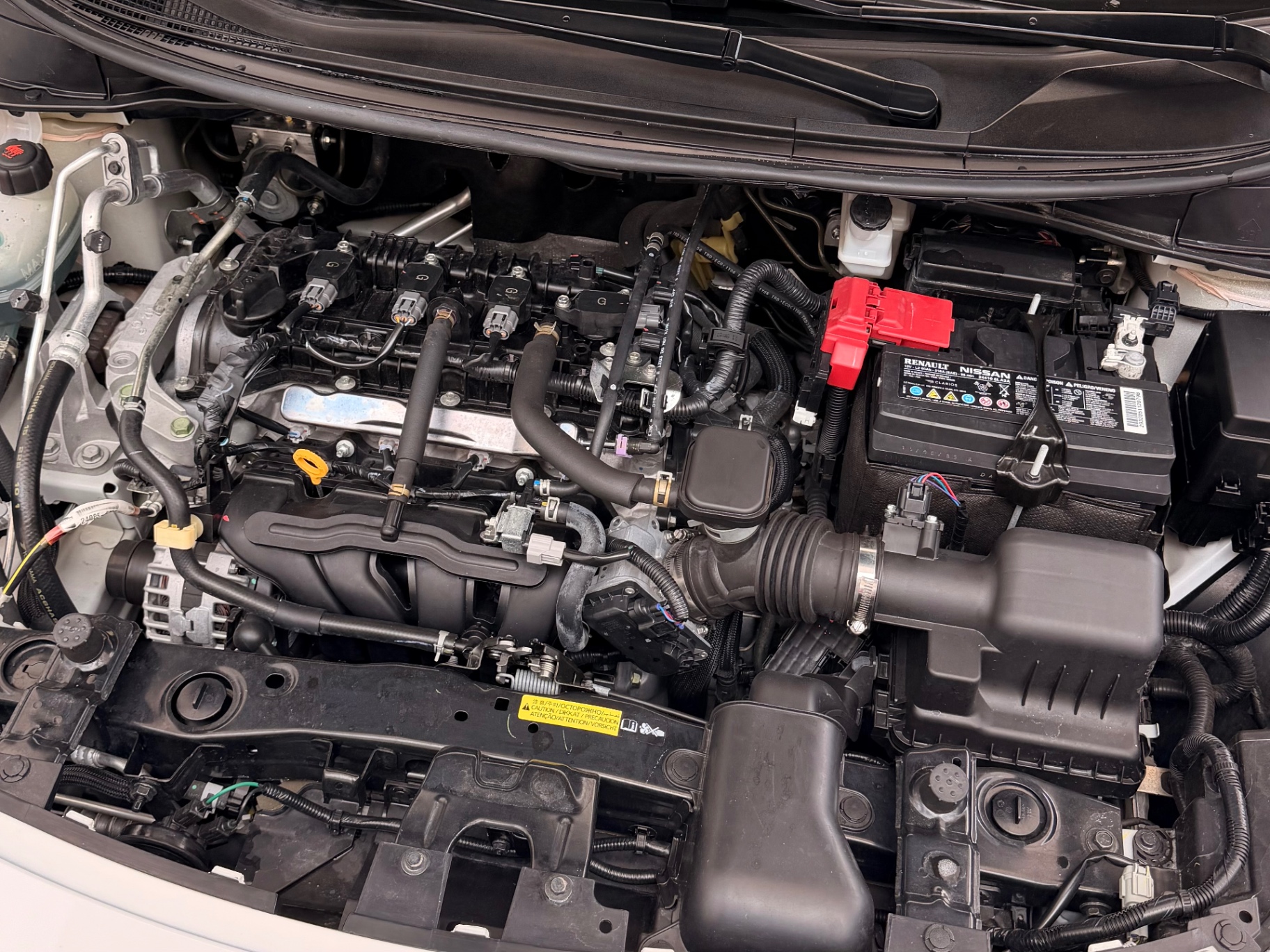 2022 Nissan Versa APARTADO miniatura 12