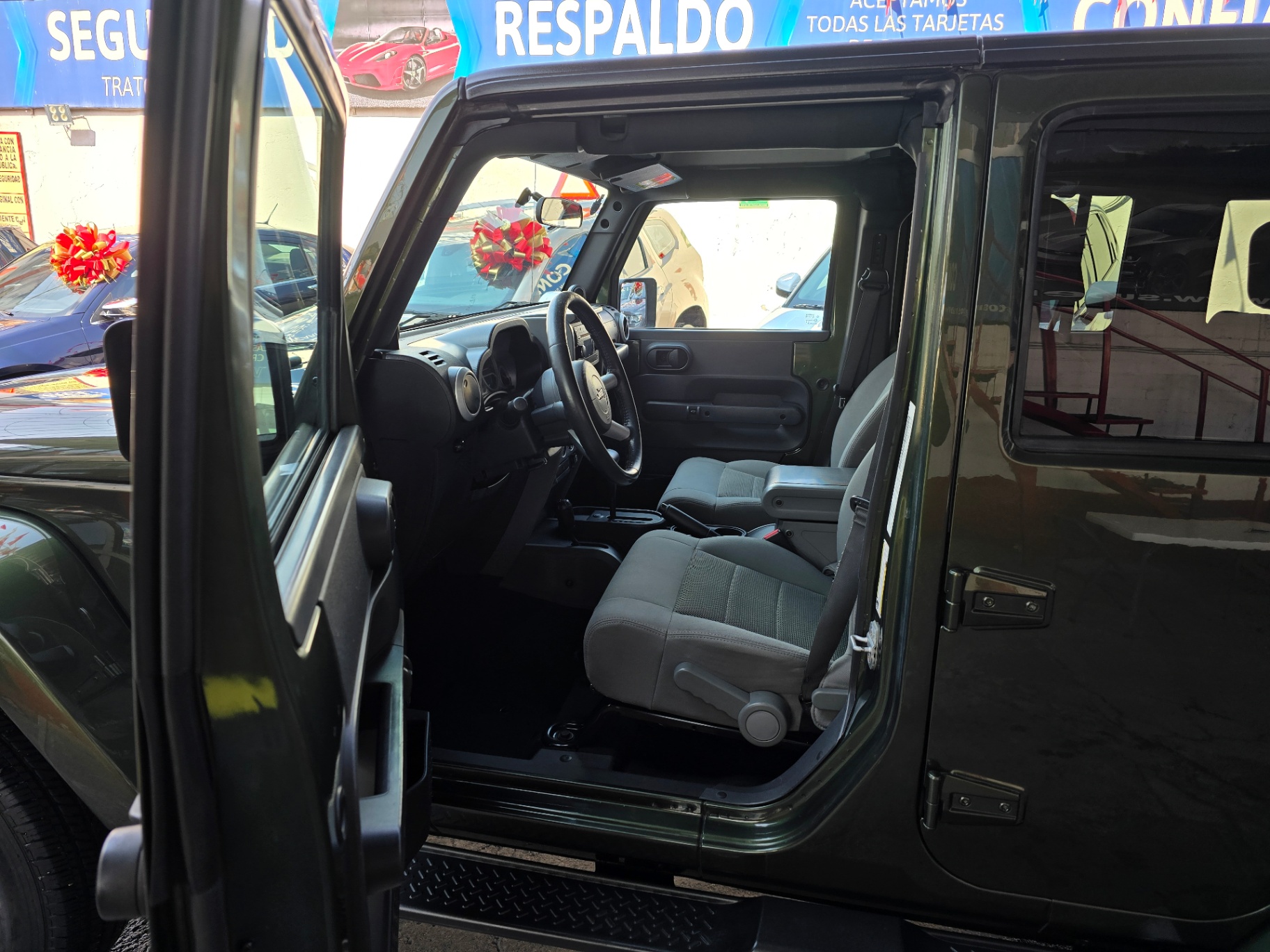 Jeep Wrangler Unlimited Sahara - imagen 5