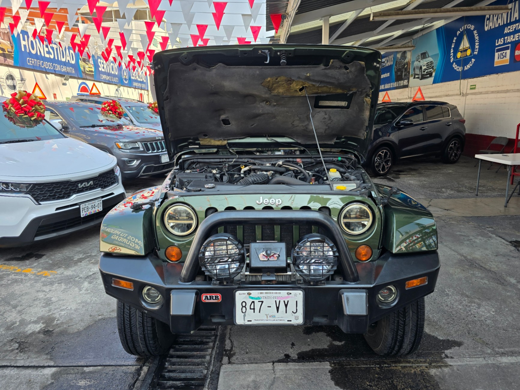 Jeep Wrangler Unlimited Sahara - imagen 12