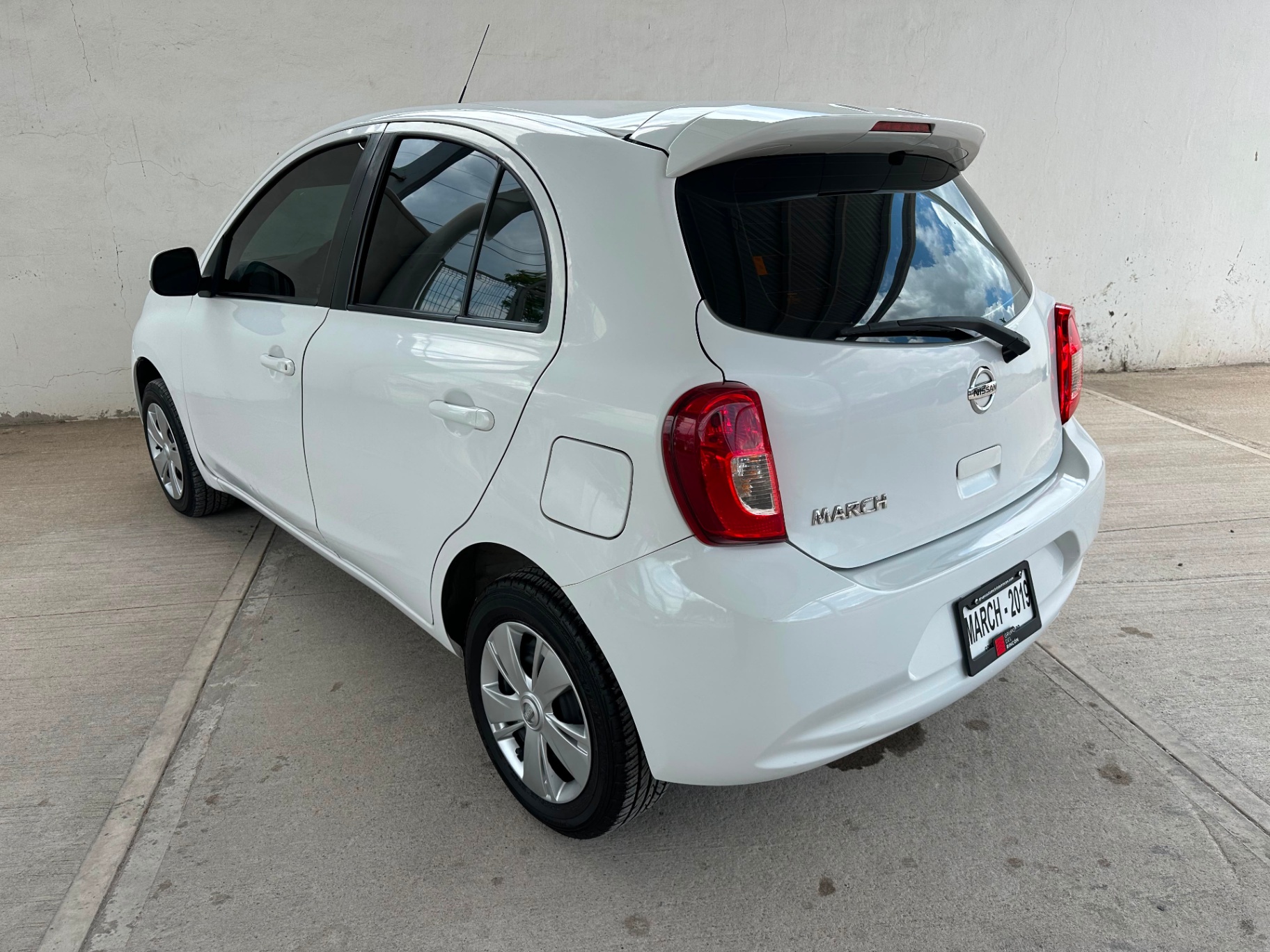 2019 Nissan MARCH SENSE thumbnail 4