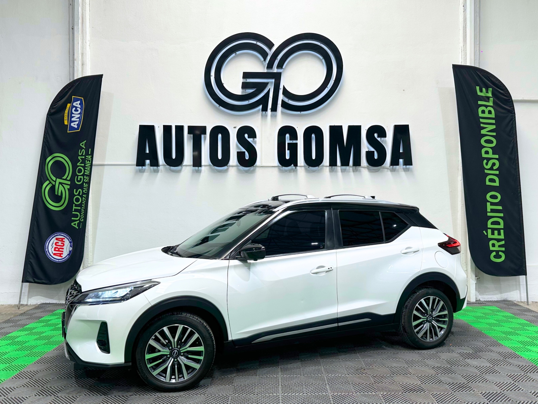 2024 Nissan Nissan Kicks Platinum Bitono