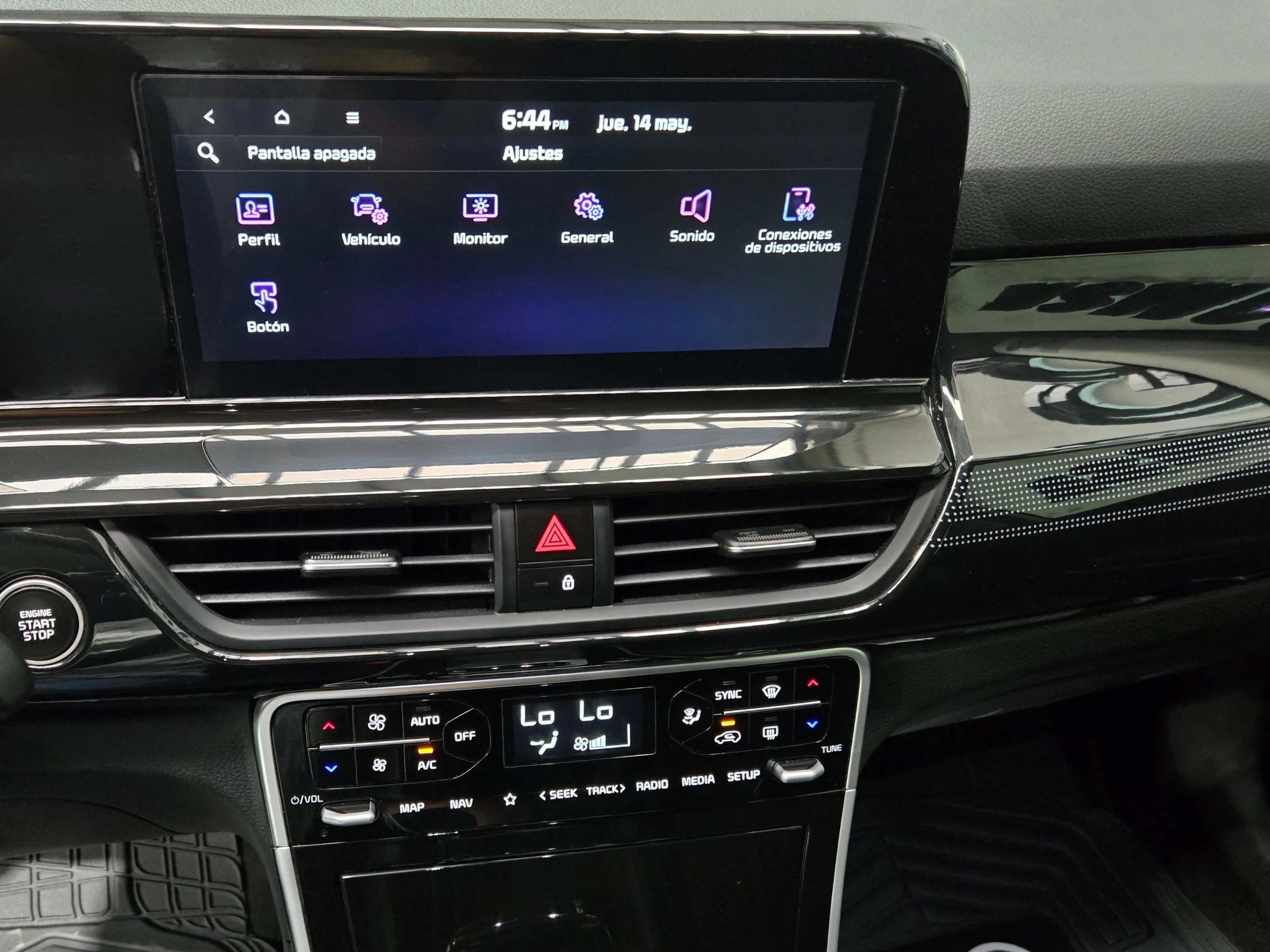 KIA Seltos SX 2024 thumbnail 8