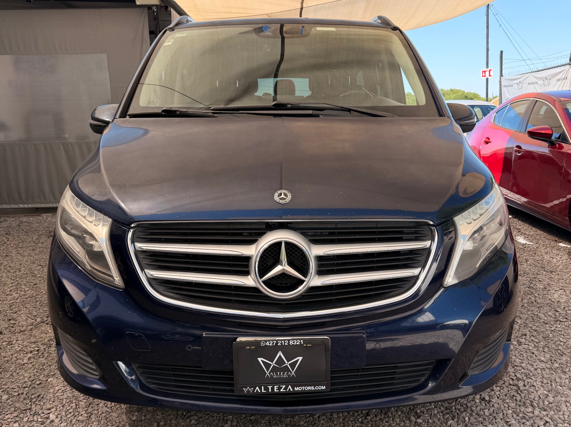 2019 Mercedes-Benz Clase V250 Avantgarde 7 Pax miniatura 2