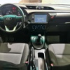Toyota Hilux SR 2023 seminuevo en Monterrey — $454,900 thumbnail 5