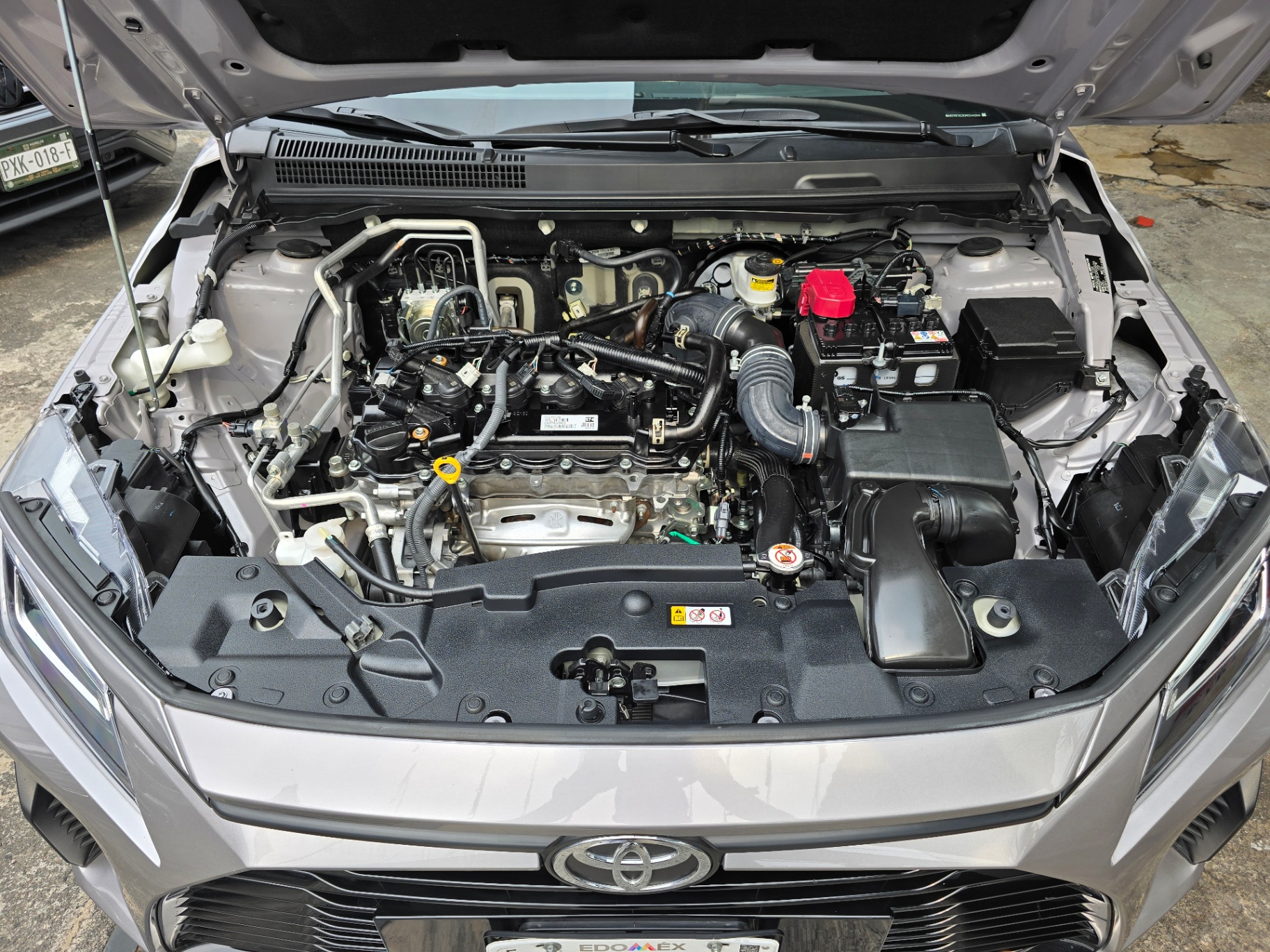 Toyota Yaris Sedán S - imagen 25