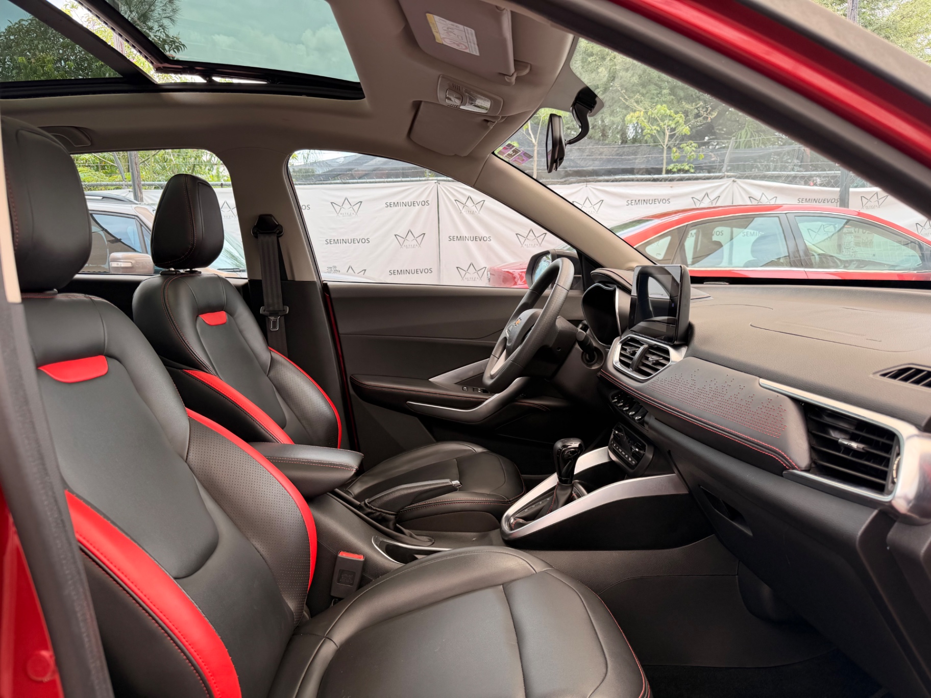 2023 Chevrolet Groove Premier miniatura 7