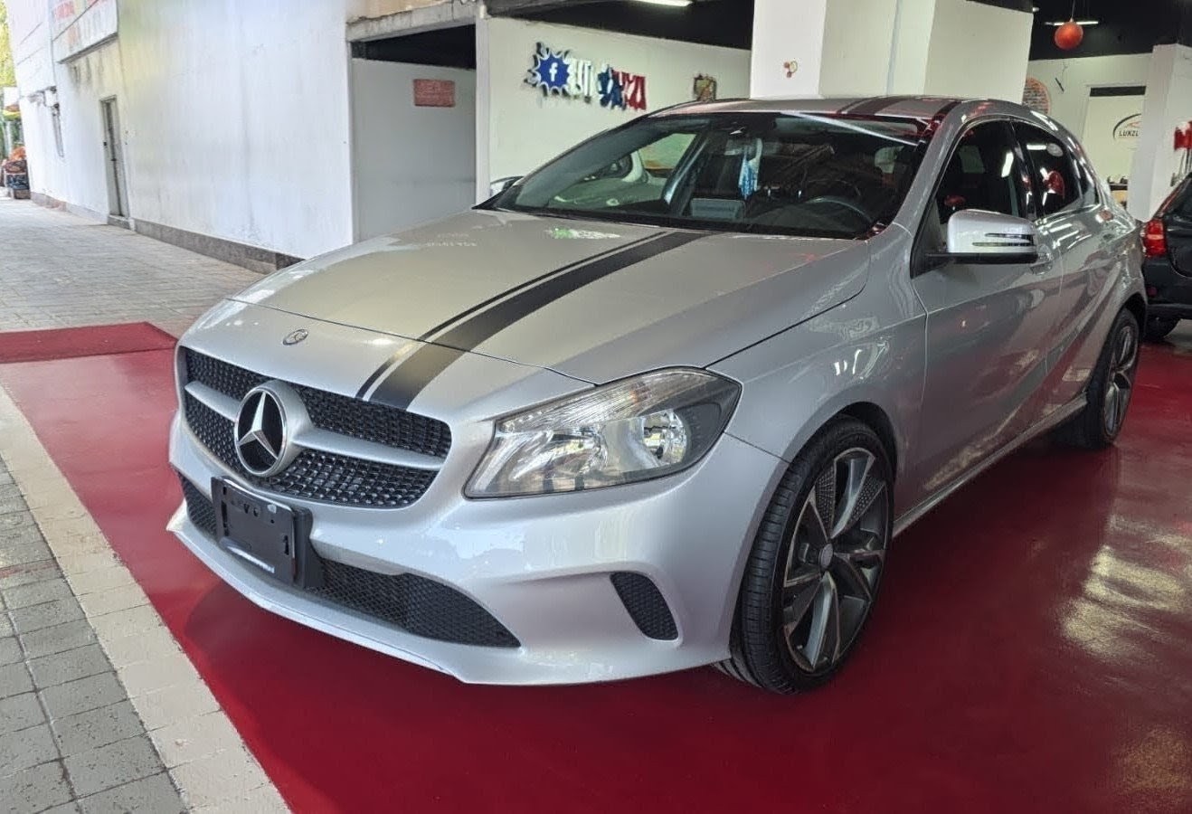 2017 Mercedes-Benz A-200