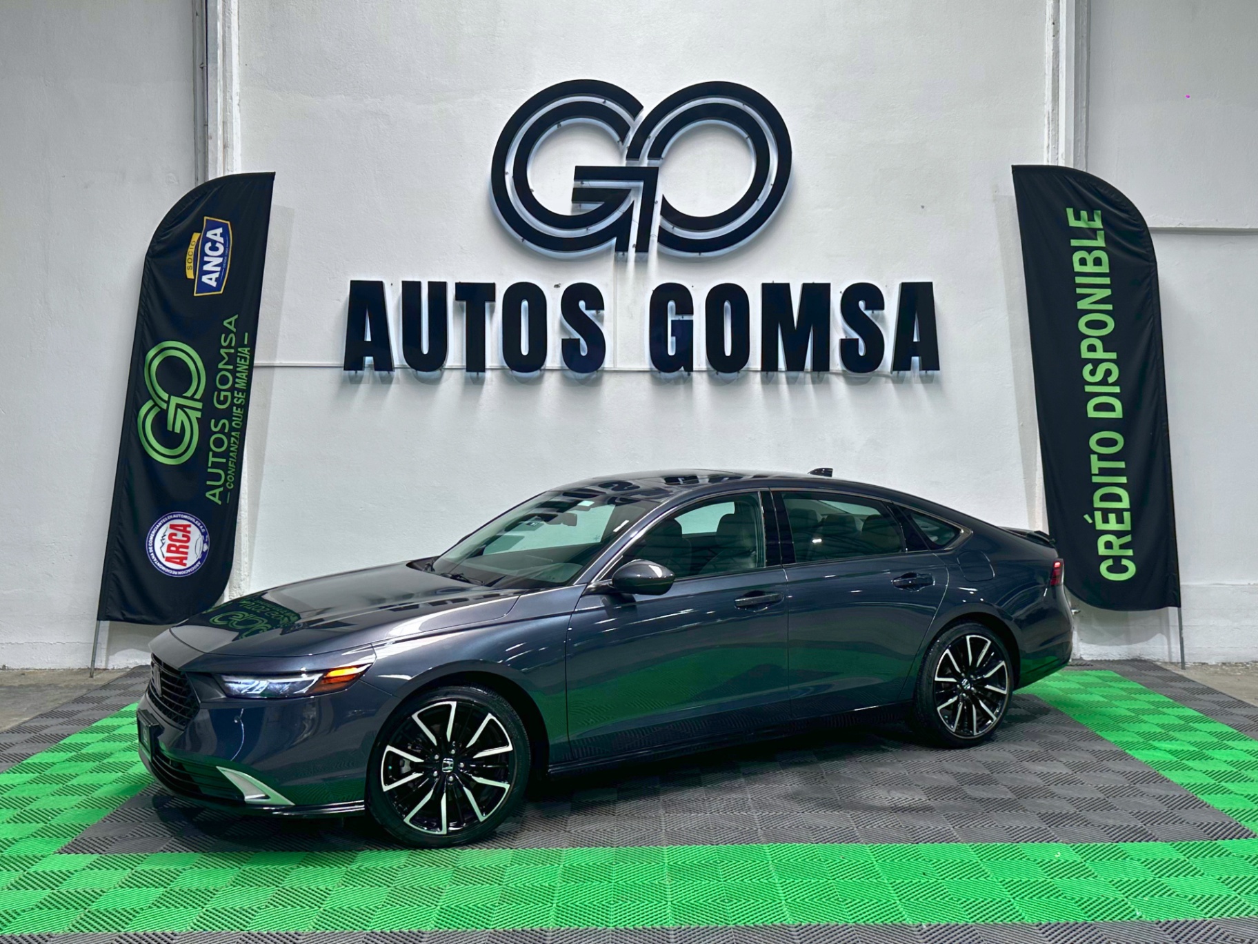 Honda Accord Hybrid Touring 2025 seminuevo en Monterrey — $689,900 — foto 1