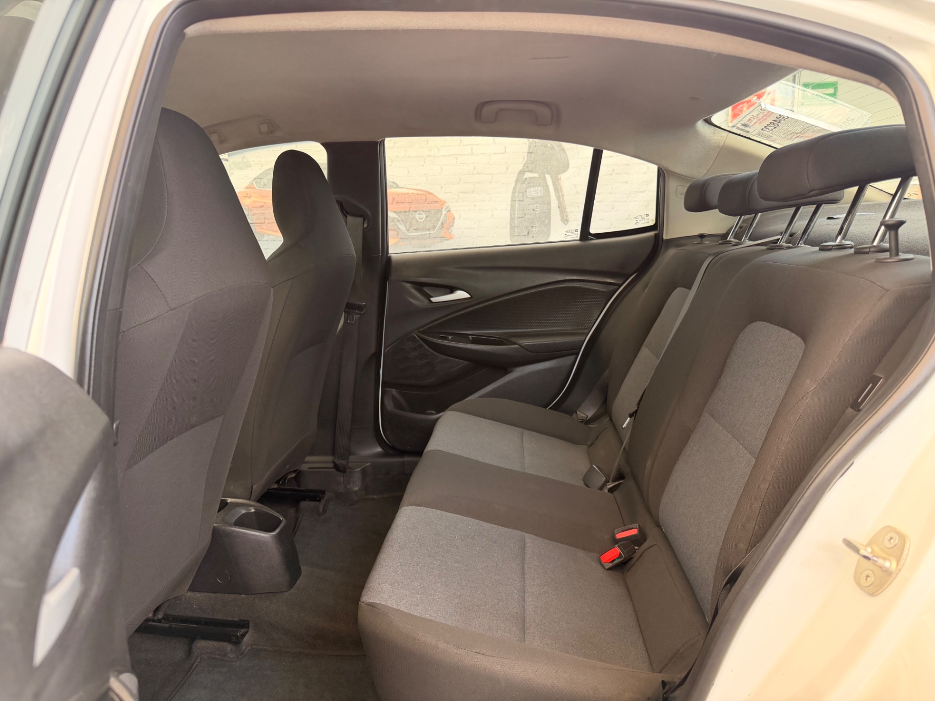 2023 Chevrolet Onix Ls Mt miniatura 9