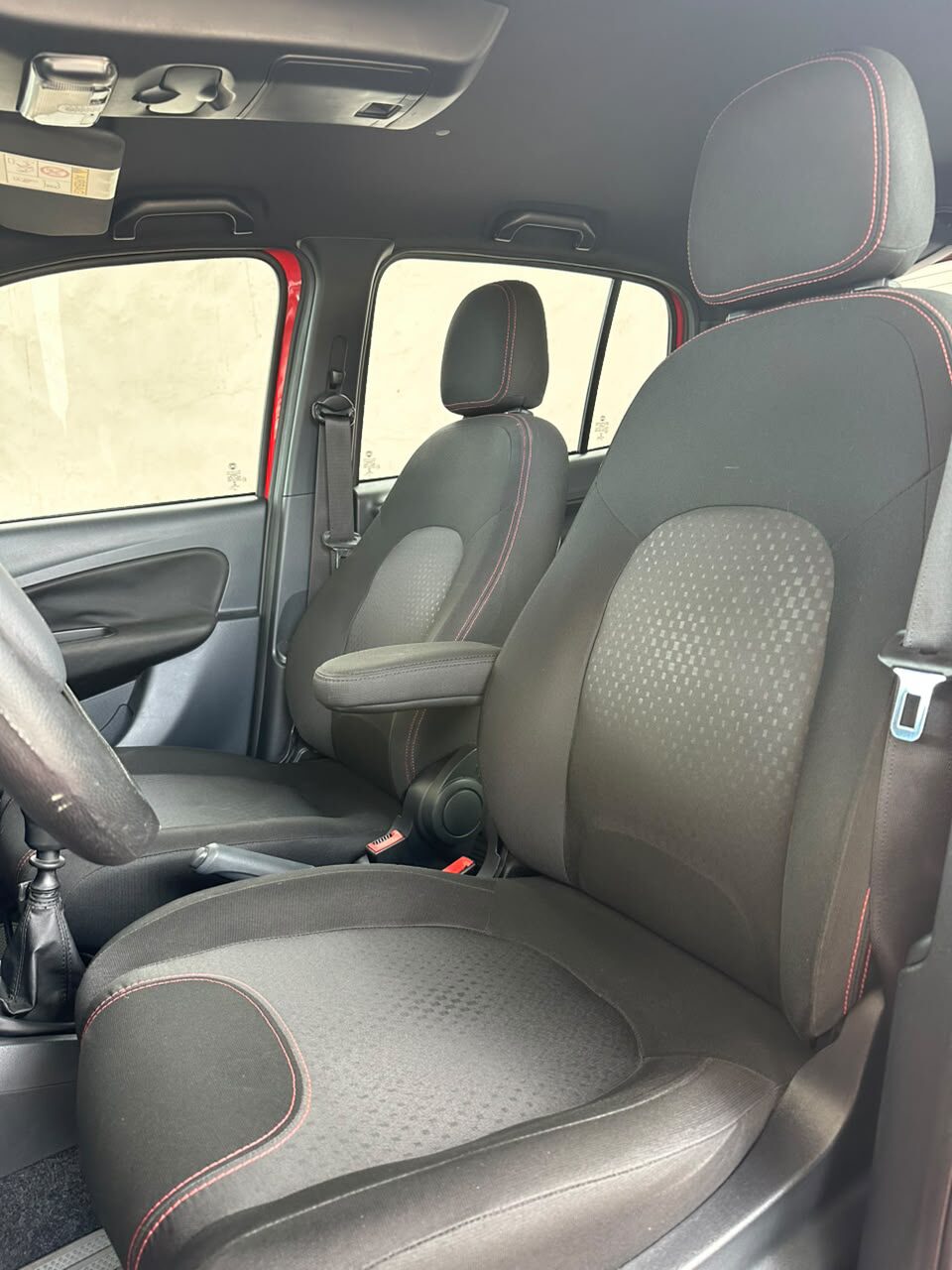 2019 Fiat Uno Sporting thumbnail 7