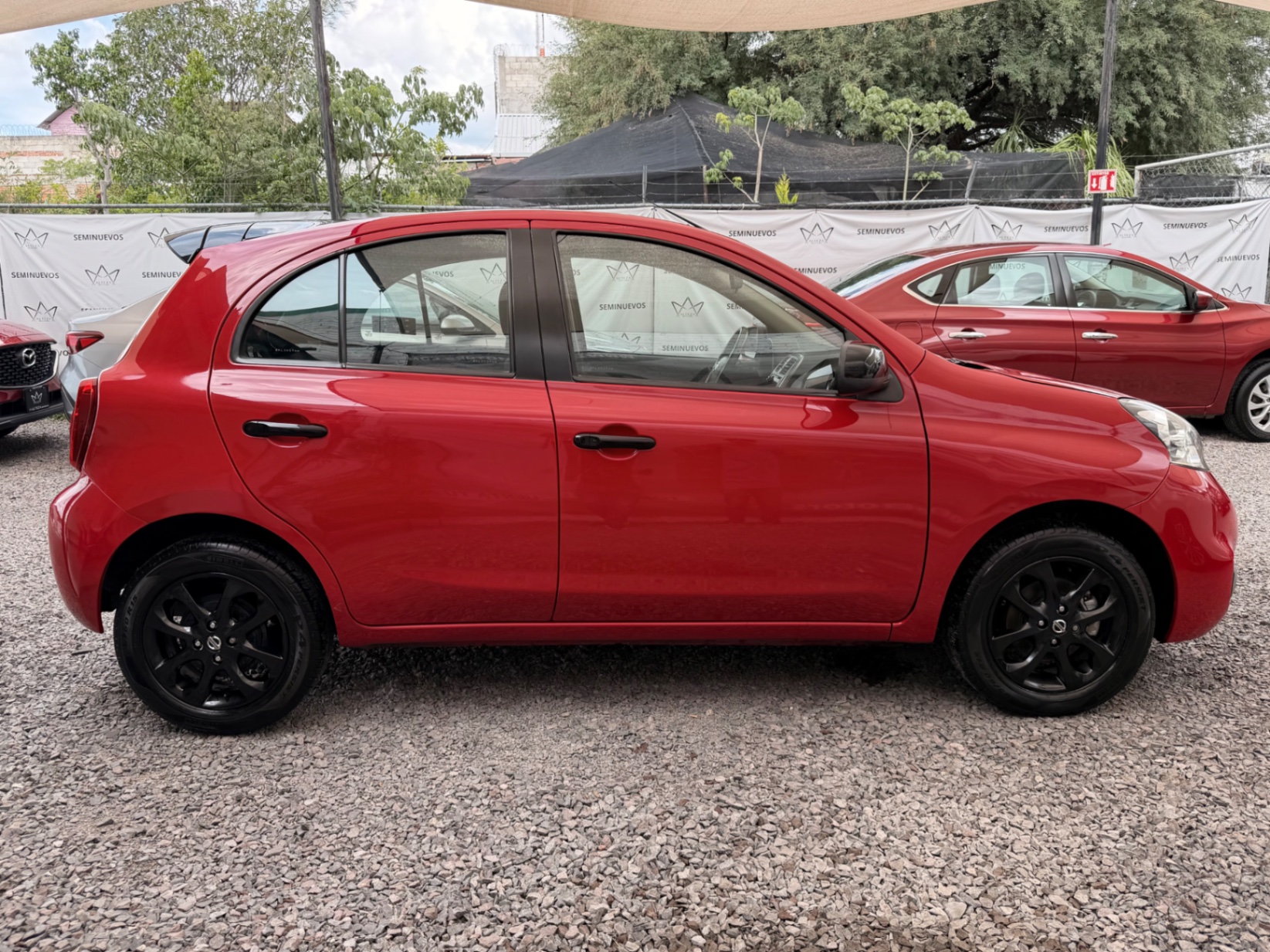 2019 Nissan March Exclusive Bi-Tono Aut miniatura 3
