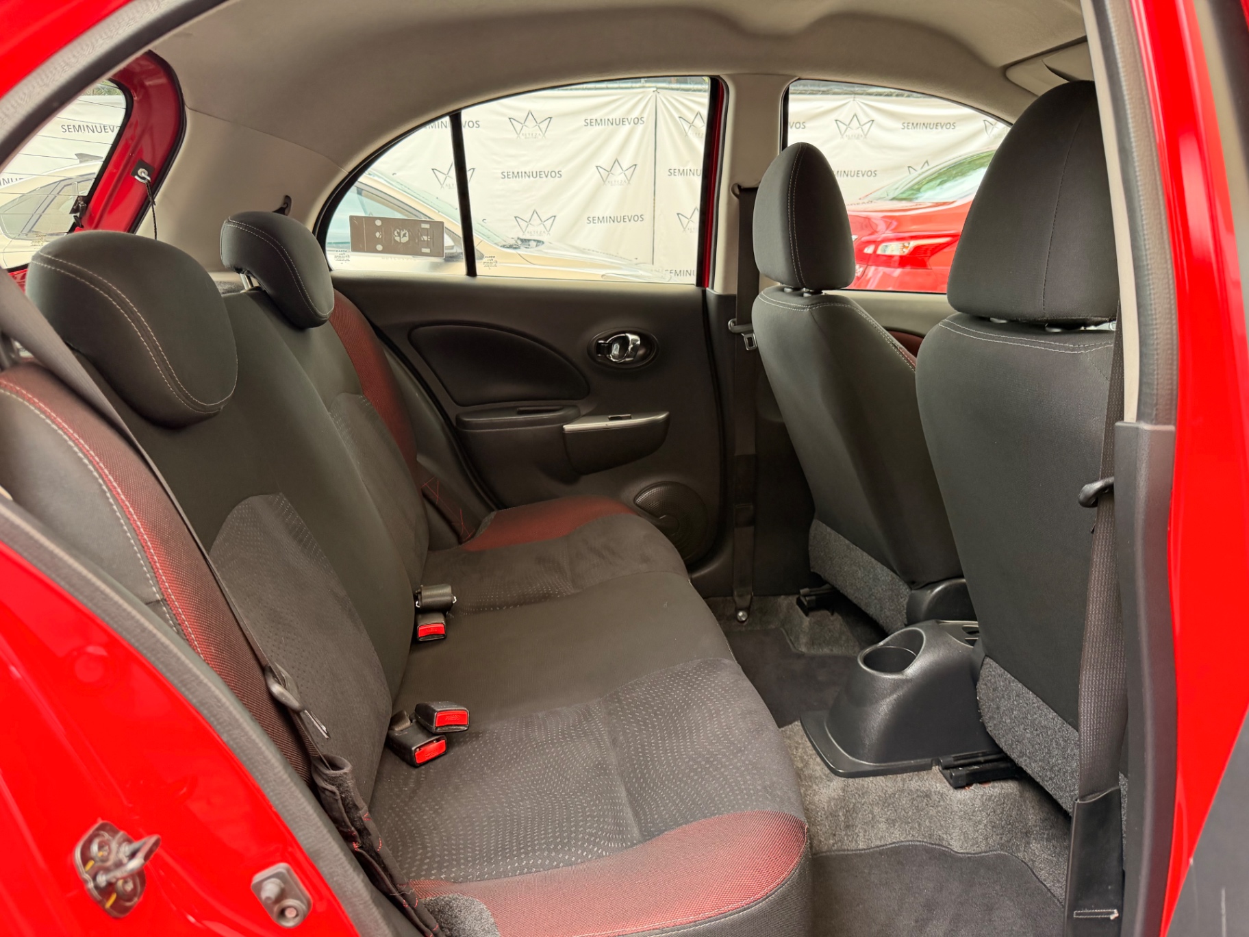 2019 Nissan March Exclusive Bi-Tono Aut miniatura 9