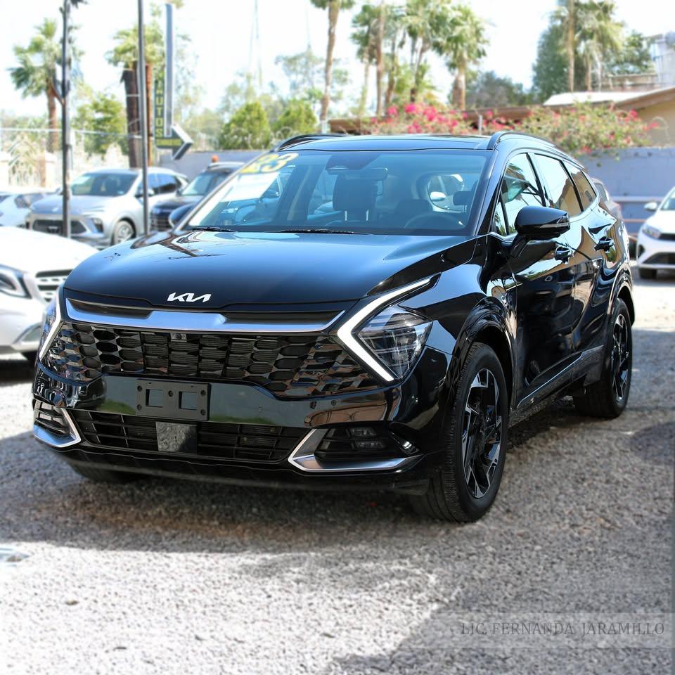 2023 Kia Sportage SXL foto 2