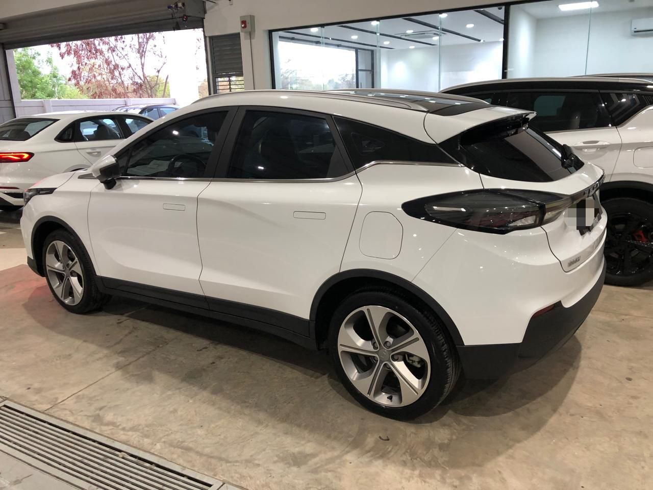 2024 Geely Geometry GL thumbnail 4