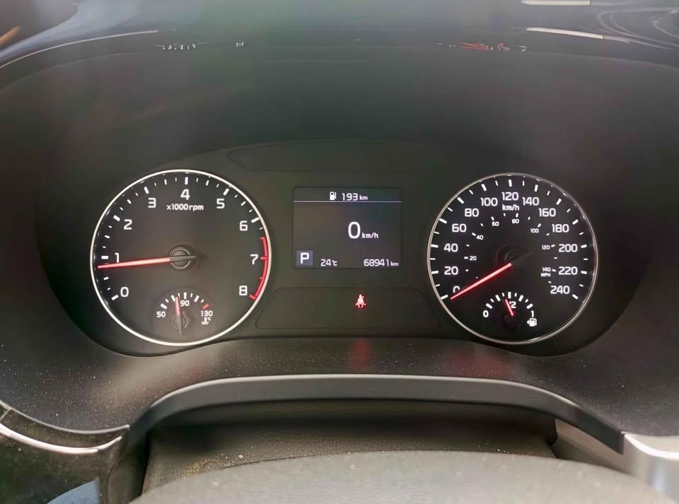 2023 Kia Seltos SX foto 7