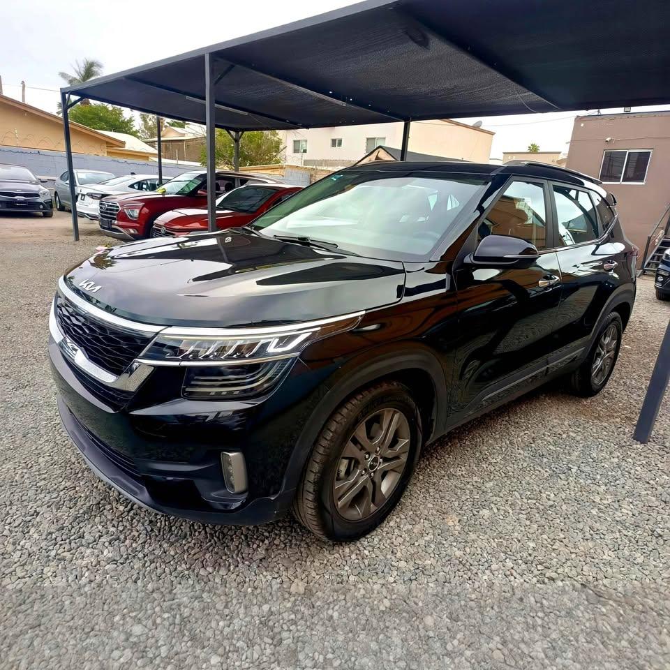 2023 Kia Seltos SX foto 3