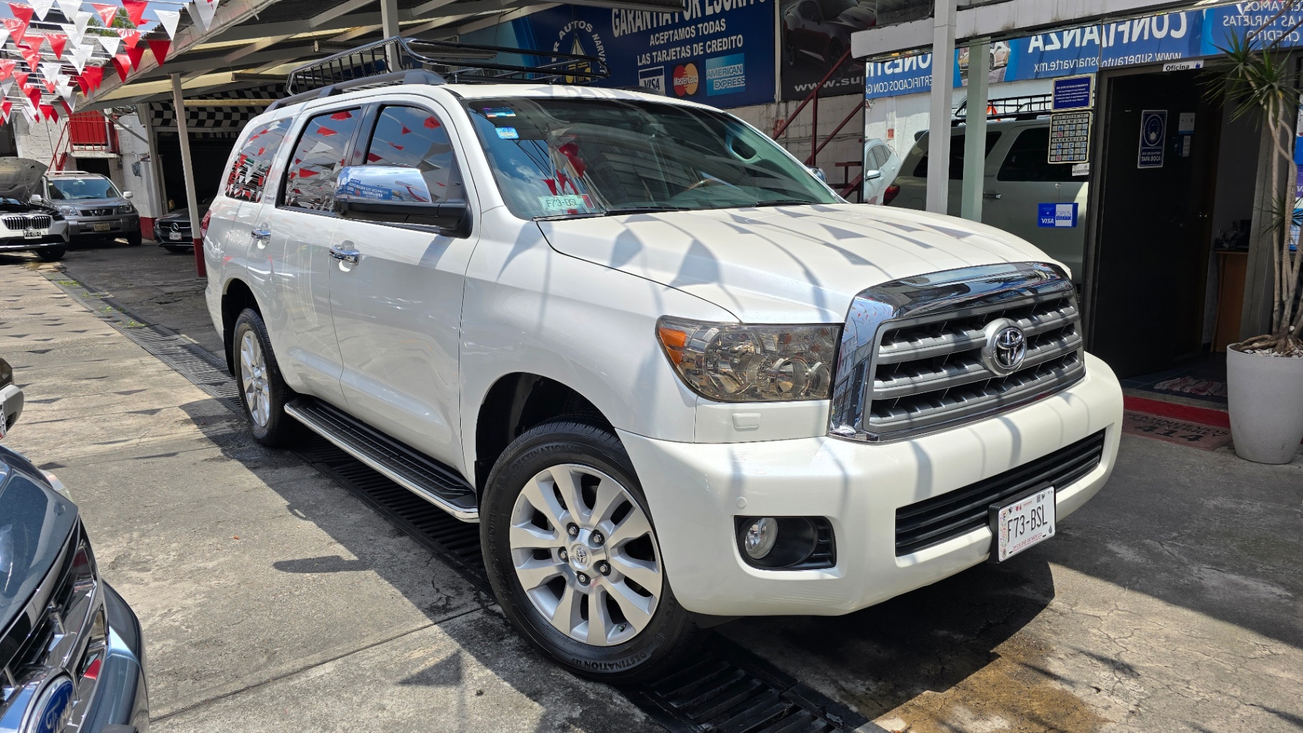 Toyota Sequoia - imagen 4