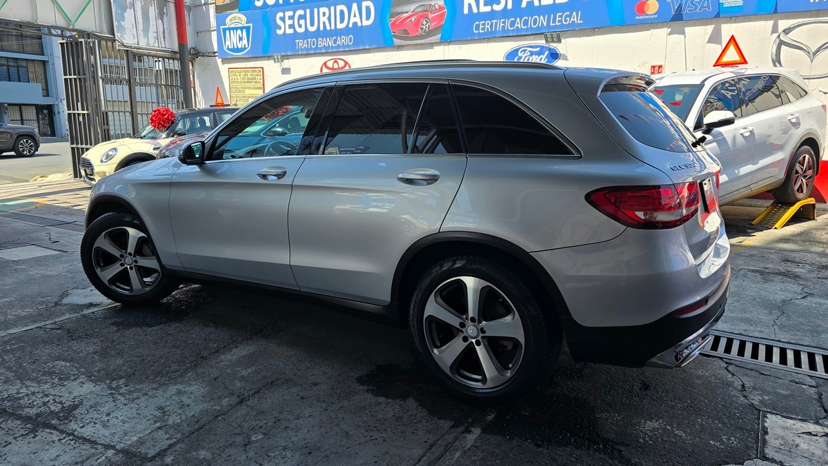 Mercedes-Benz GLC 300 - imagen 2